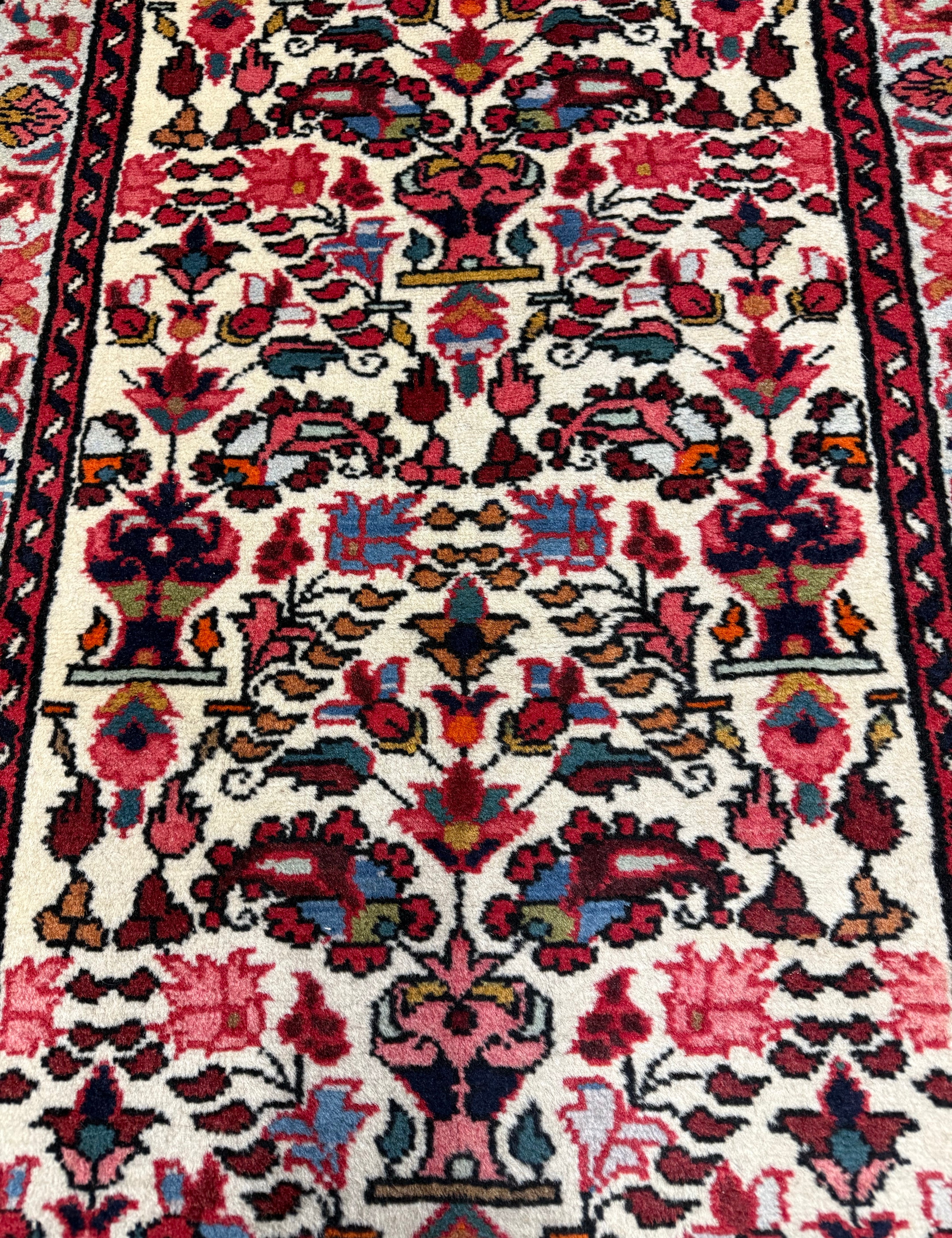 Persian Tafresh Runner. Original rug photograph; SKU RR32377; source IMG_7234.