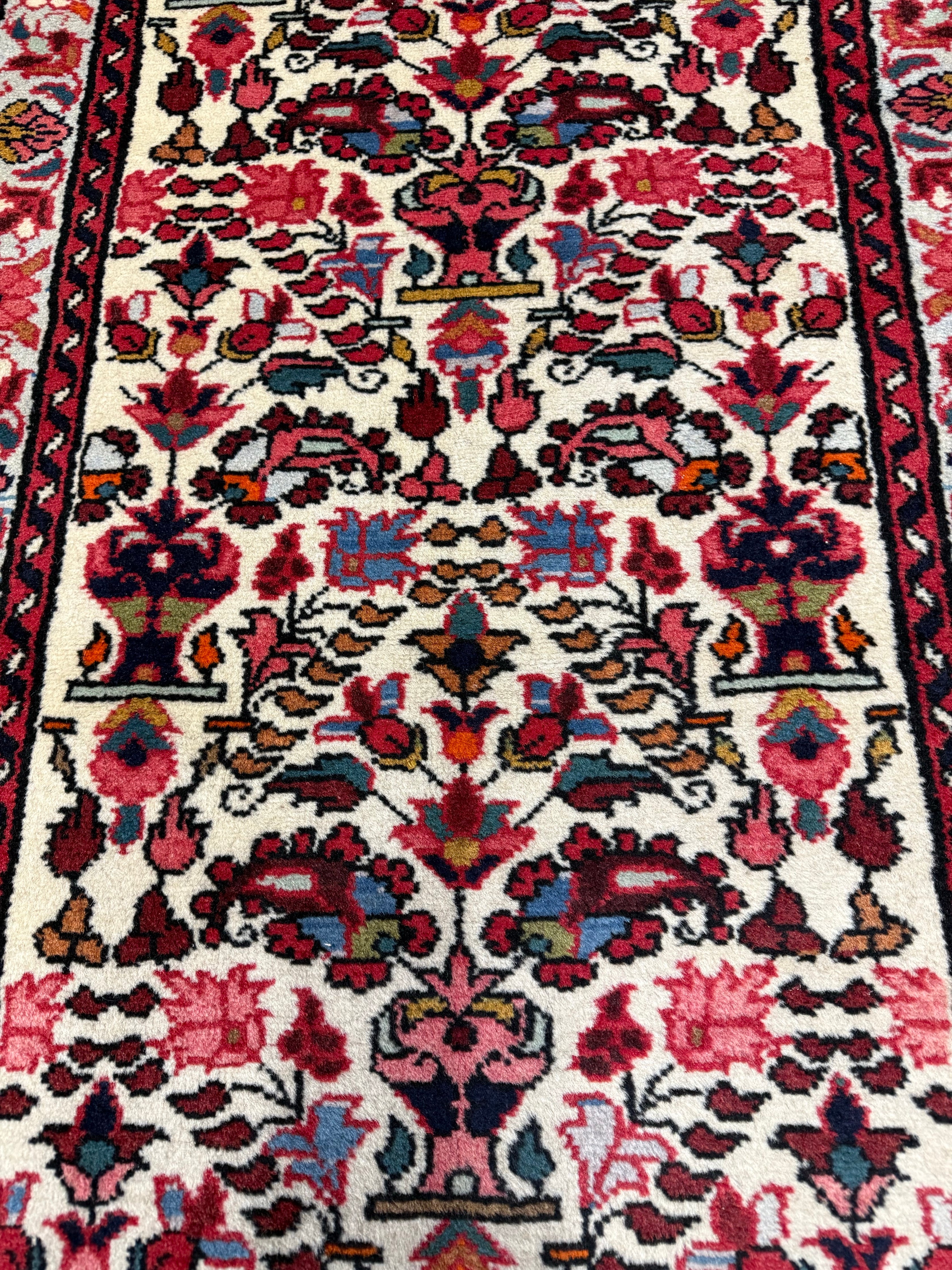 Persian Tafresh Runner. Original rug photograph; SKU RR32377; source IMG_7234.