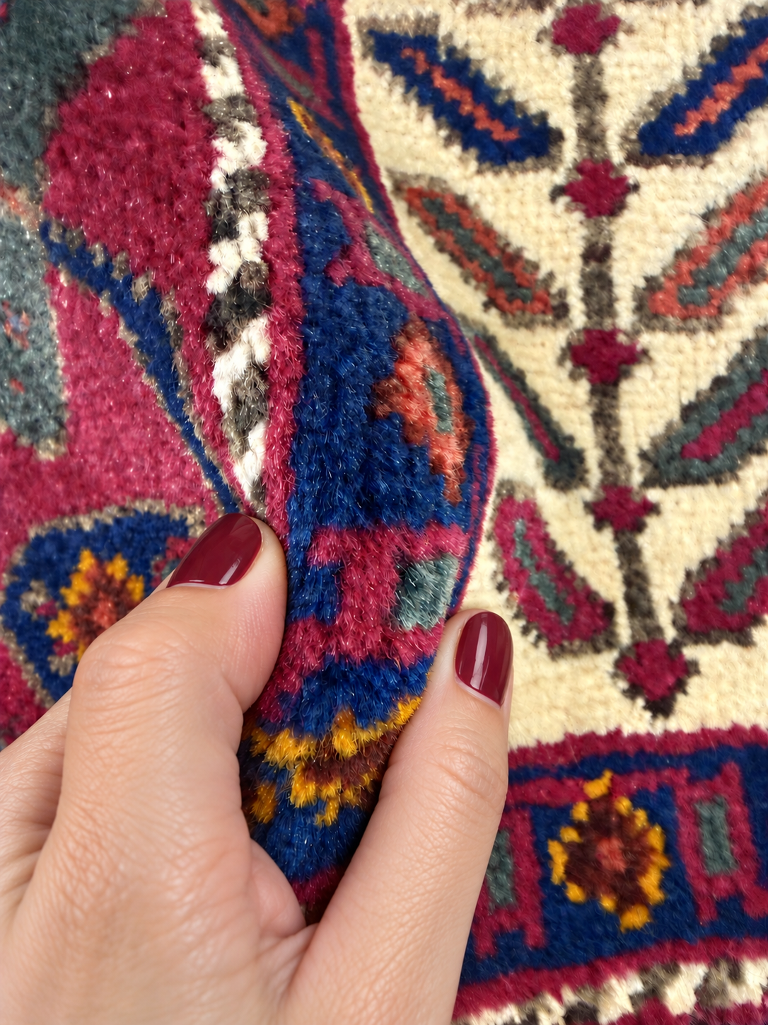 Vintage Sirjan Luri-Afshar Rug — Bold Medallions & Stylised Plants with Red Borders. Rug pile and texture detail; SKU RR 32447; source IMG_6627.