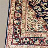 Vintage Mahallat Rug, corner, border and fringe detail, hand-knotted wool pile. SKU RR 30875.