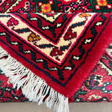 Persian Hosseinabad Hamadan Runner, corner and fringe detail, hand-knotted wool pile. SKU RR 32337.