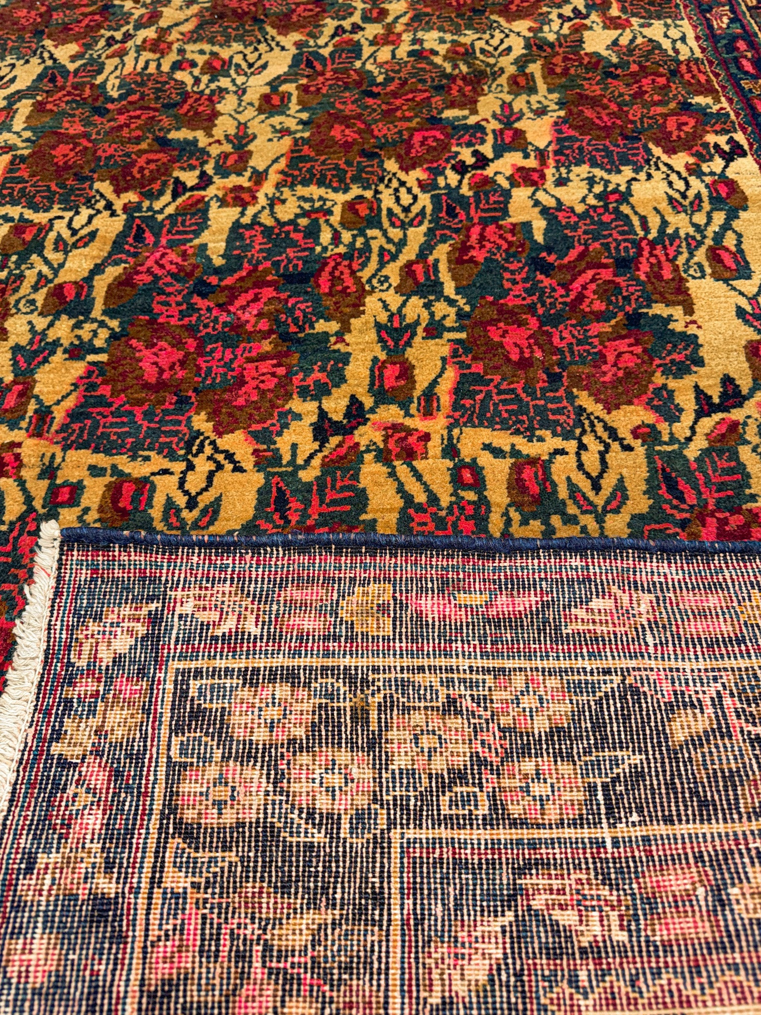 Persian Sirjan Rug | 5' 2" x 7' 5" Rug the Rock