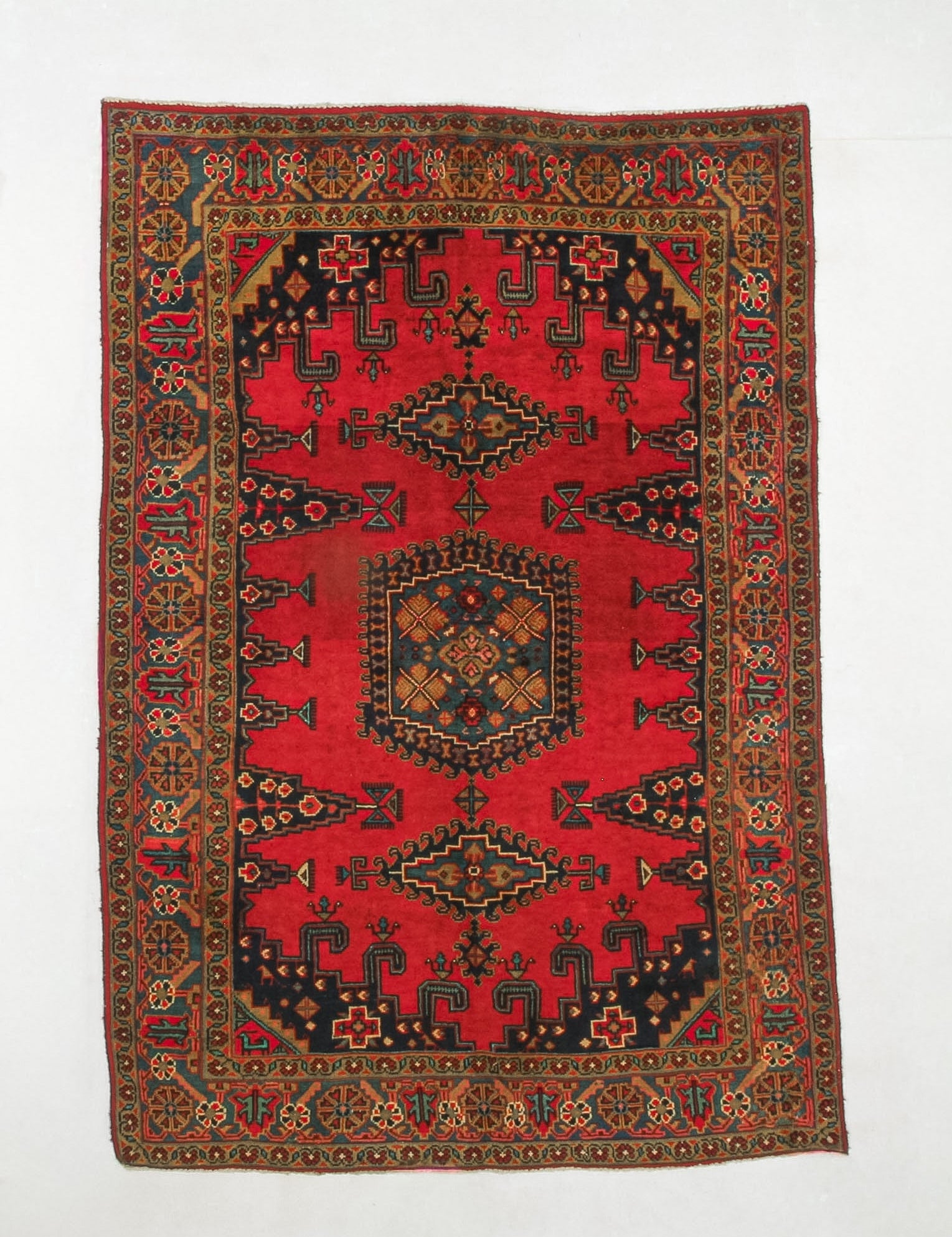 Persian Wiss Rug | 5' 3" x 7' 9" Rug the Rock