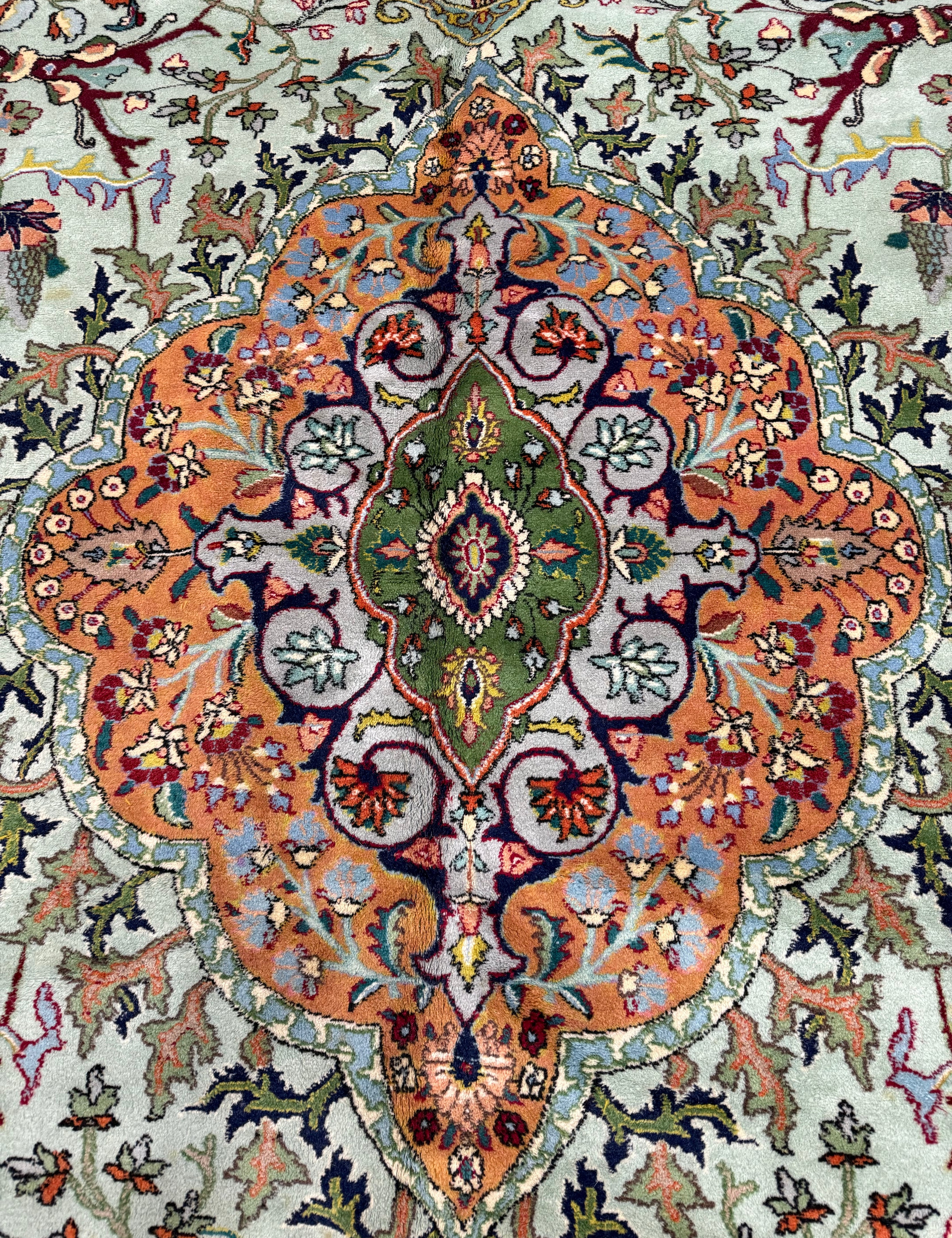 Vintage Tabriz Rug. Original rug photograph; SKU RZ5000; source IMG_8065.