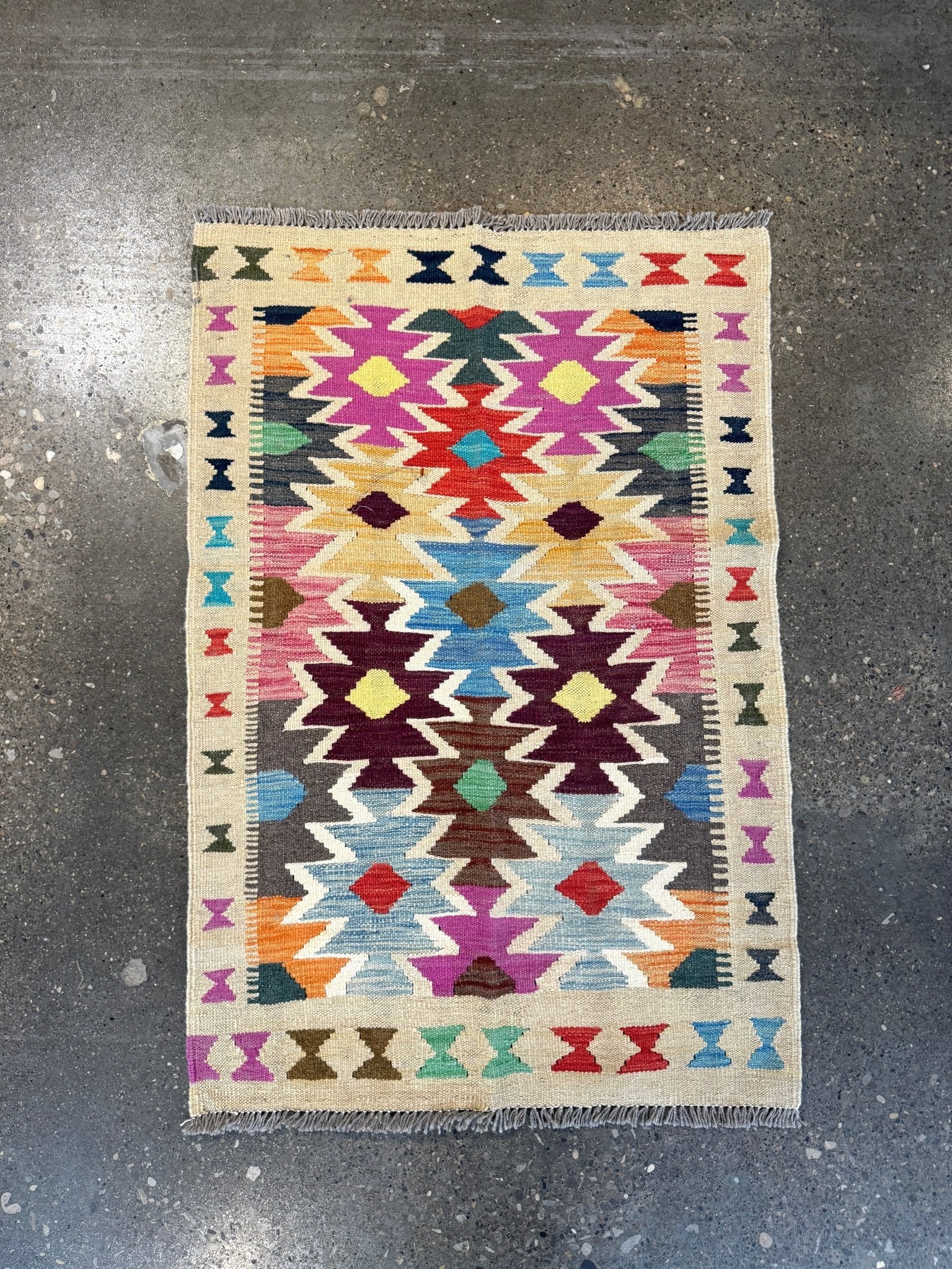 Afghan Maimana Kilim Rug | 2' 8" x 3' 11" - Rug the Rock - available