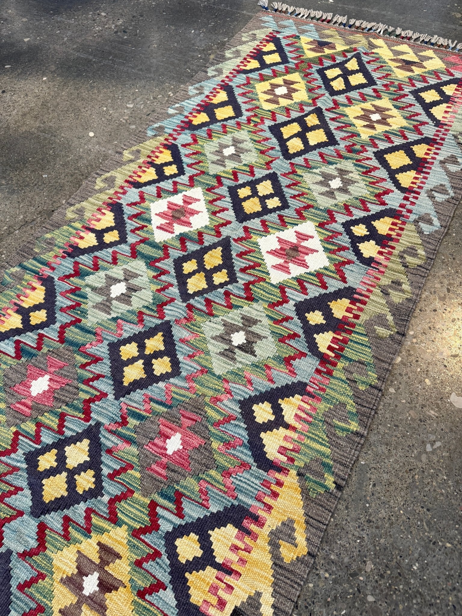 Afghan Maimana Kilim Rug | 2' 8" x 6' 3" - Rug the Rock - available