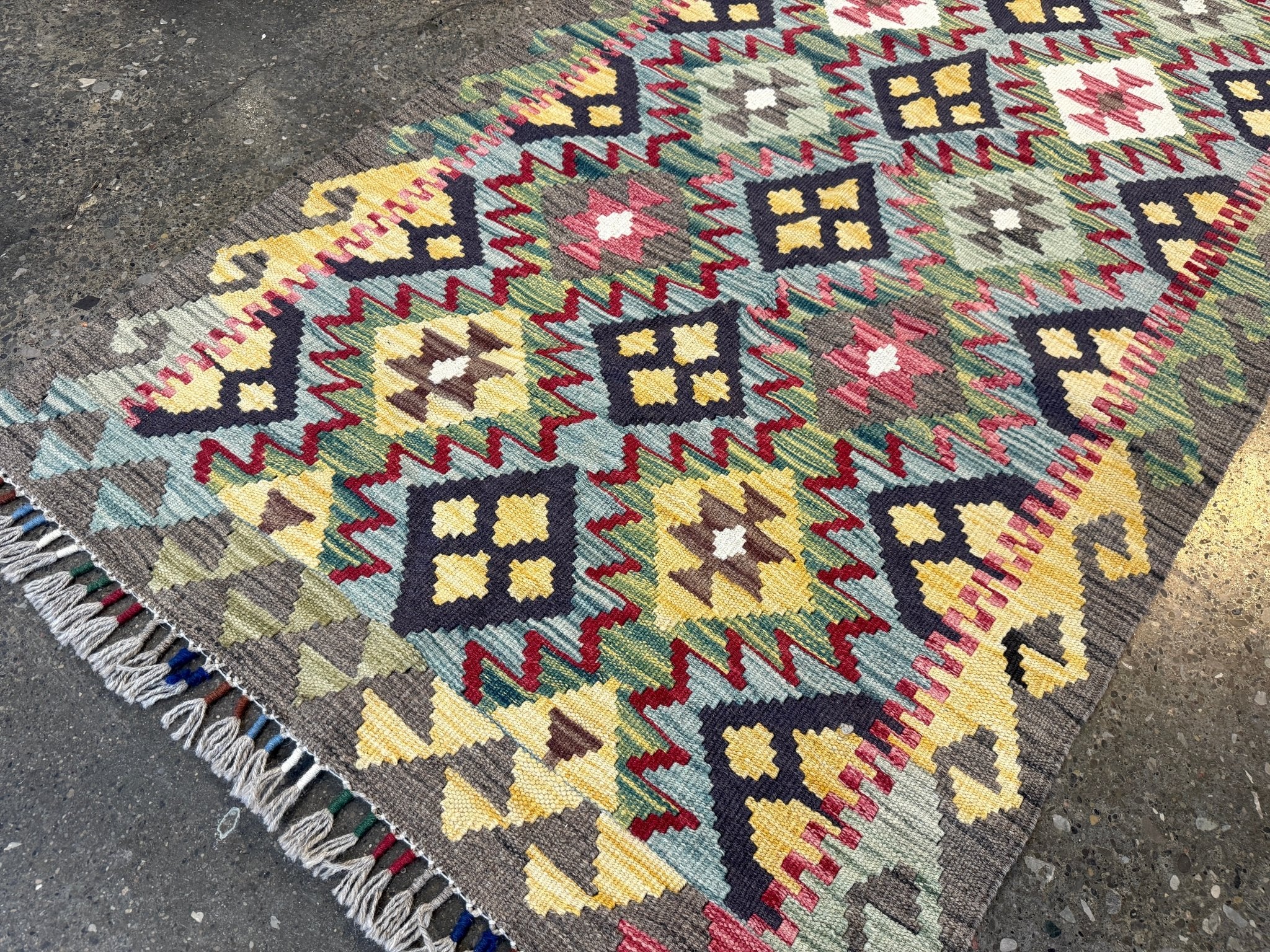 Afghan Maimana Kilim Rug | 2' 8" x 6' 3" - Rug the Rock - available