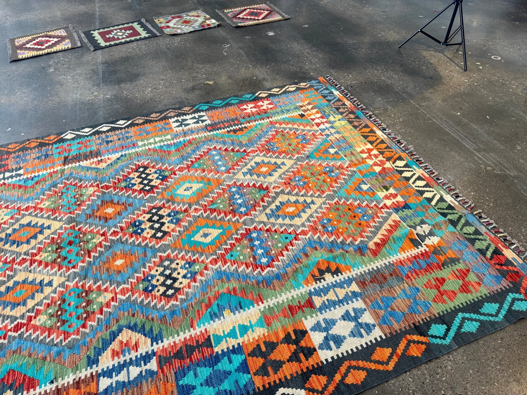 Afghan Maimana Kilim Rug | 6' 6" x 9' 8" - Rug the Rock - available