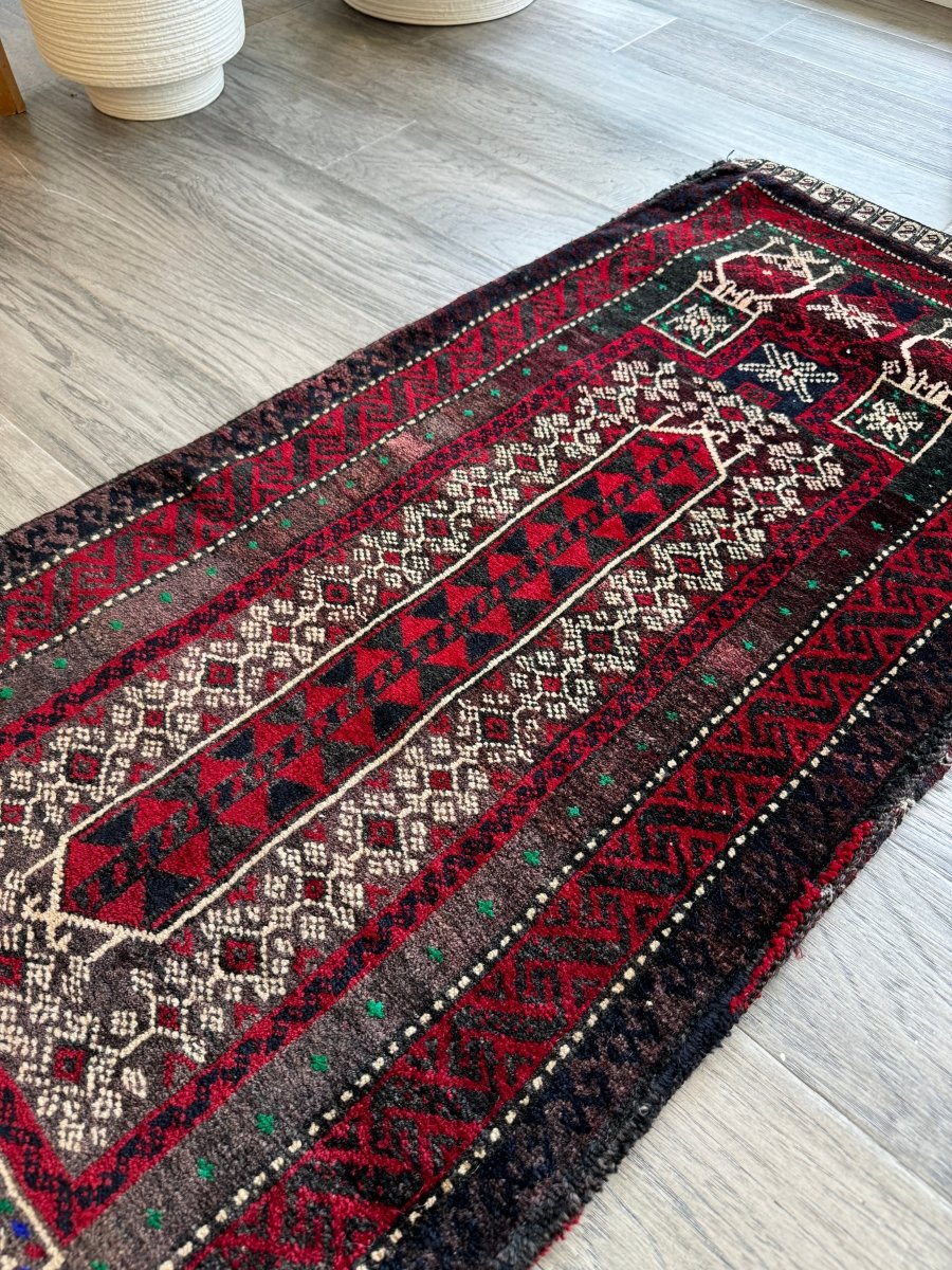 Antique Baluch Saddlebag | 1' 8" x 3' 9" - Rug the Rock