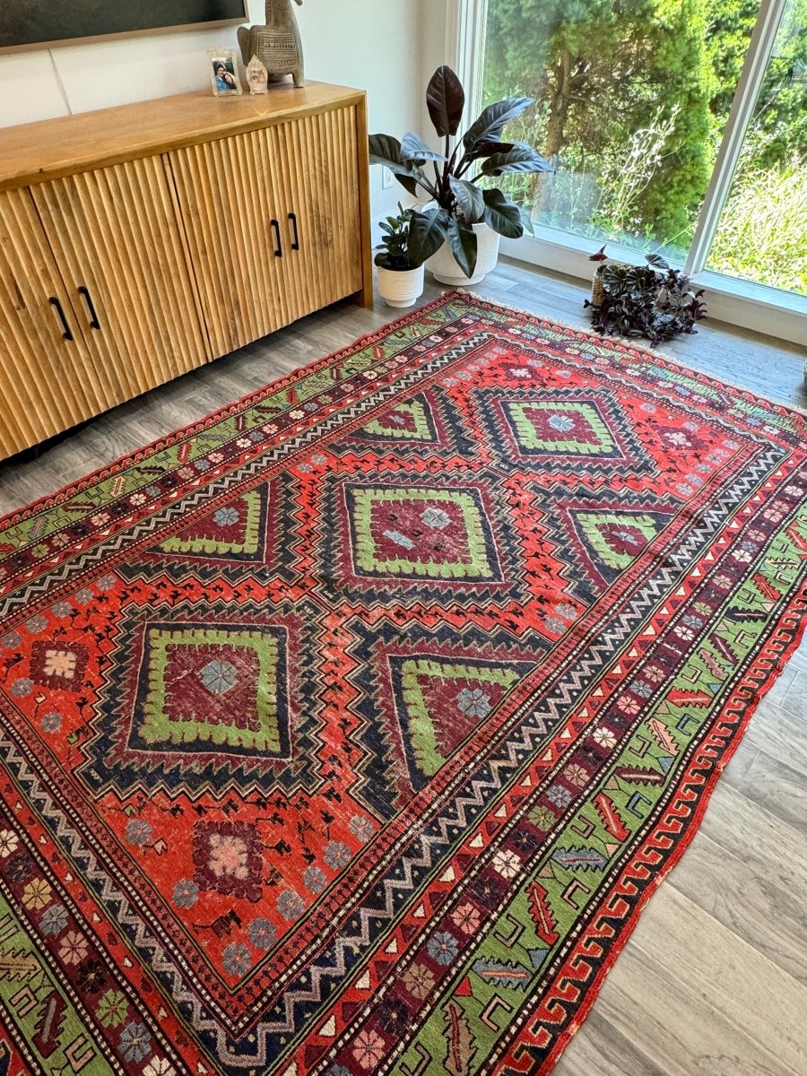 Caucasian Soumak Rug | 5' 11" x 10' - Rug the Rock