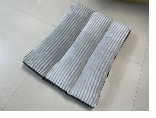 PurrClean Washable Pet Bed Rug the Rock
