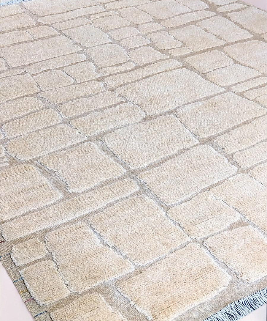 Hand-Knotted Wool Rug — Carved Ivory Cobblestones | 8'5" × 10'4"
