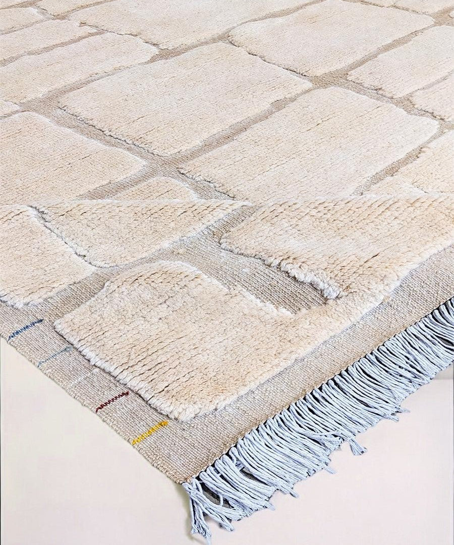 Hand-Knotted Wool Rug — Carved Ivory Cobblestones | 8'5" × 10'4"