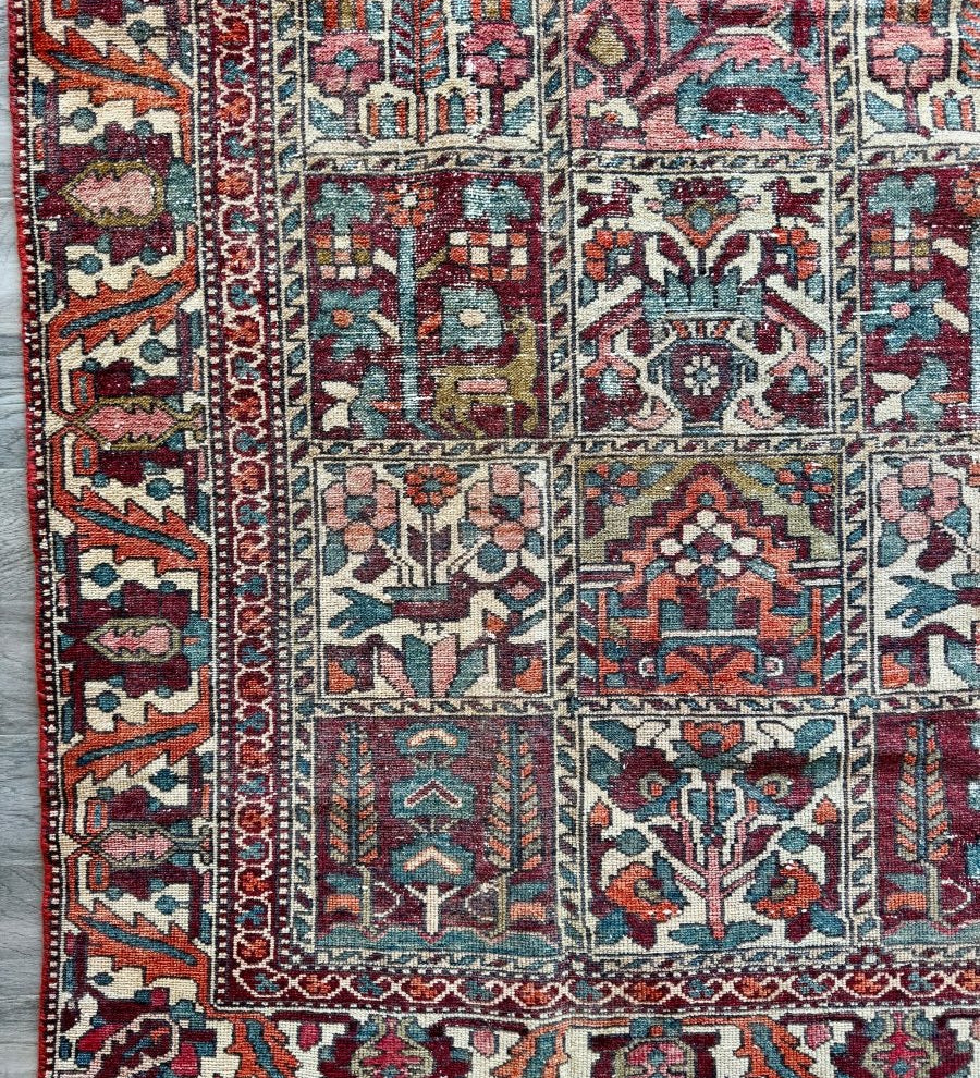 Perisan Bakhtiari Rug | 5' 1" x 9' 5" - Rug the Rock