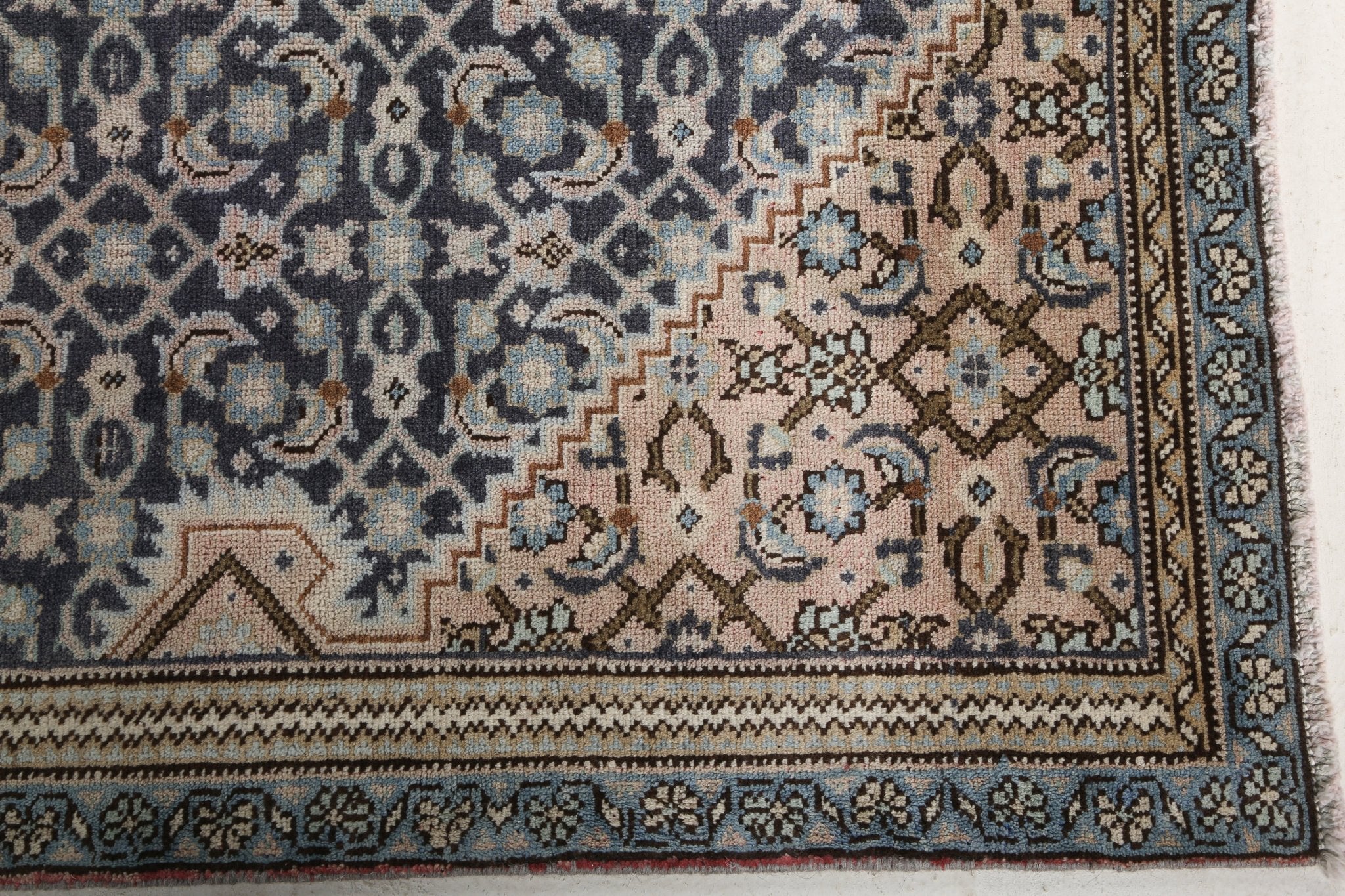 Persian Ardabil Rug | 5' 7" x 8' 2" - Rug the Rock - 