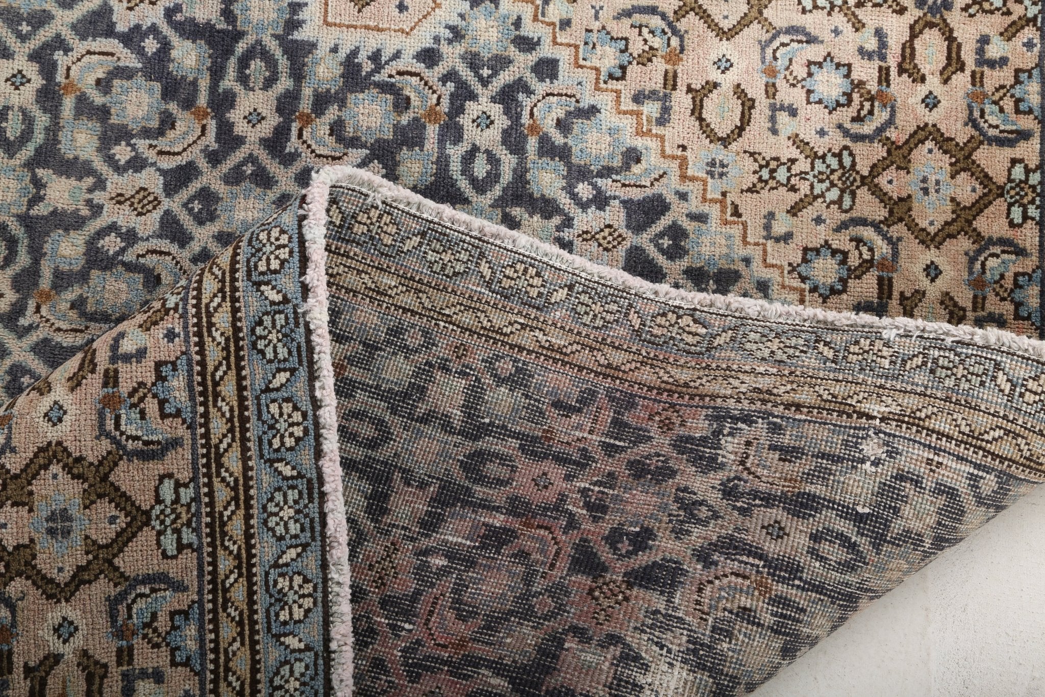 Persian Ardabil Rug | 5' 7" x 8' 2" - Rug the Rock - 