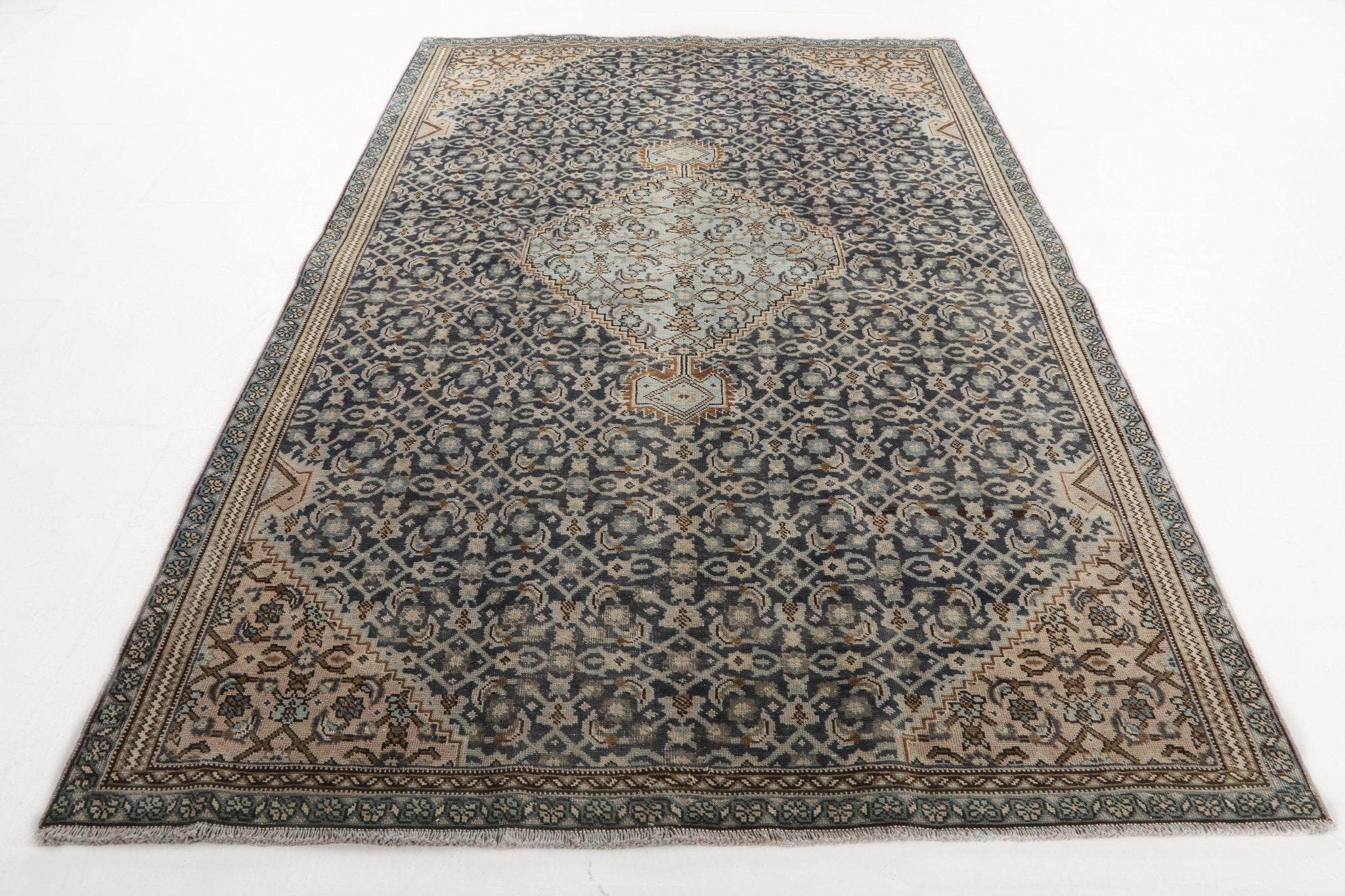 Persian Ardabil Rug | 5' 7" x 8' 2" - Rug the Rock - 