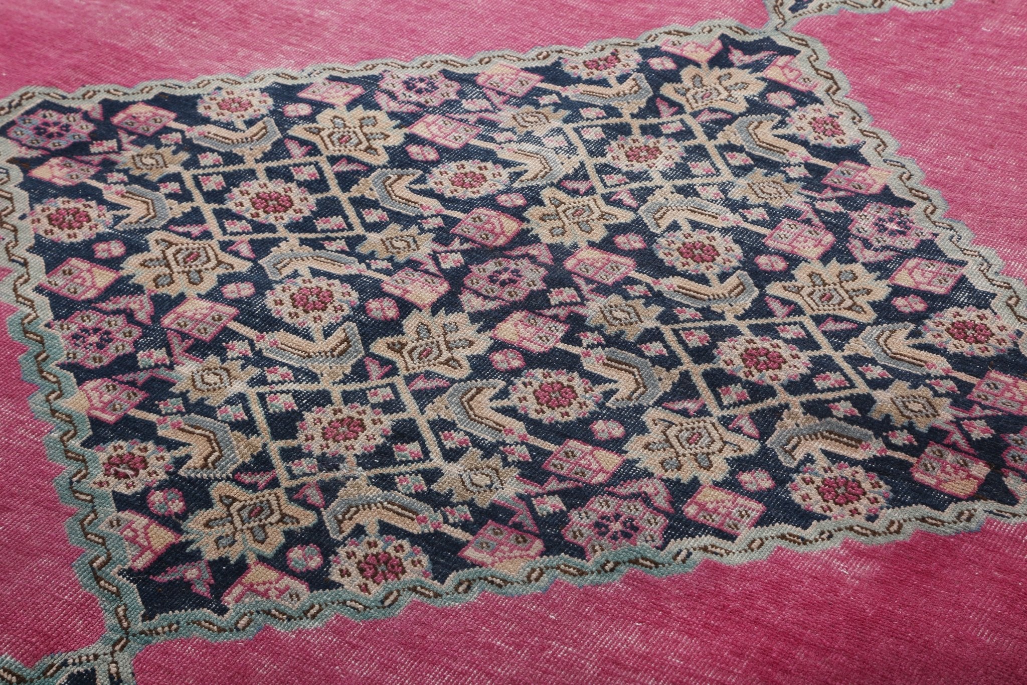 Persian Ardabil Rug | 7' 10" x 9' 3" - Rug the Rock - 