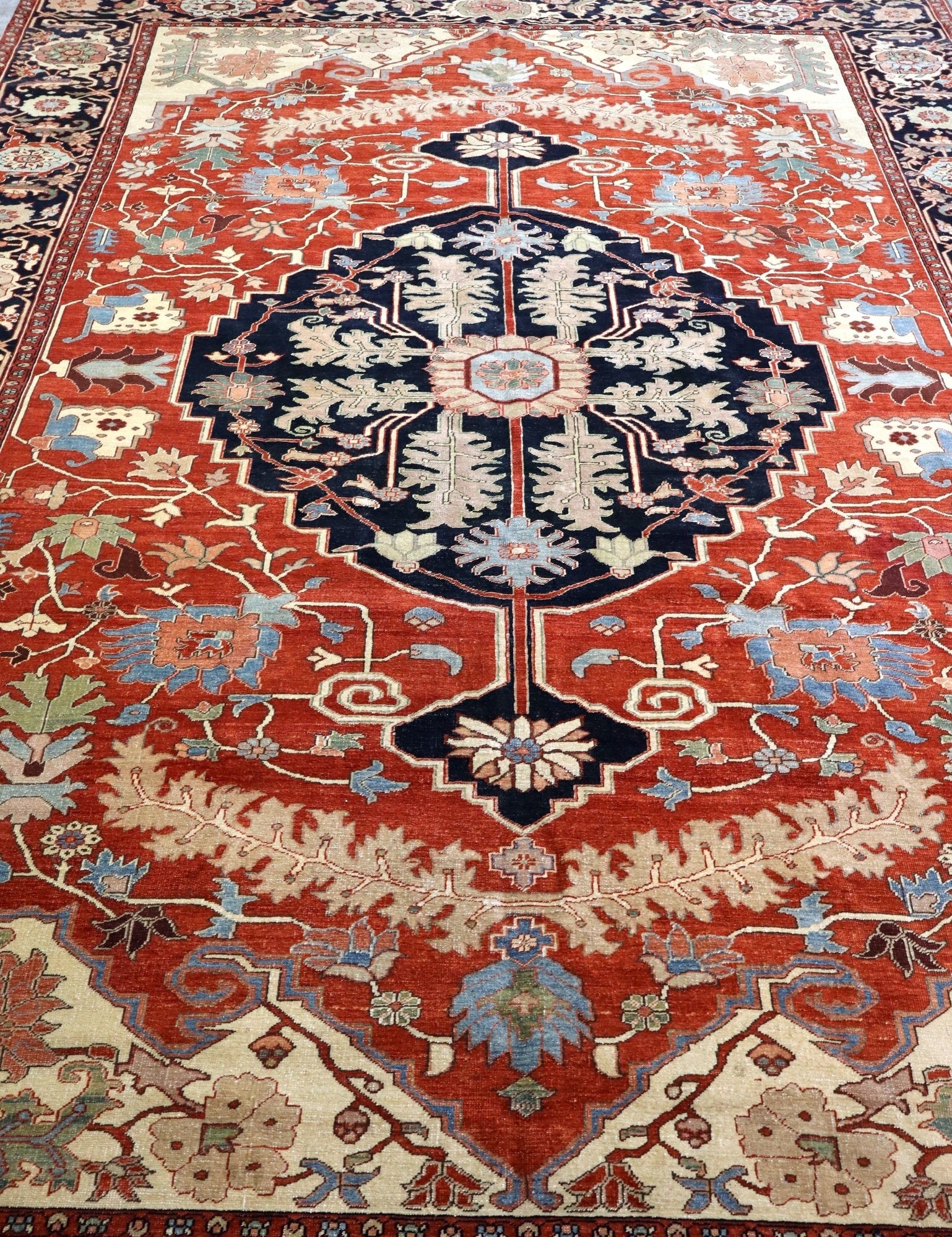 Persian Bakhshaish Rug | 8' 7" x 12' - Rug the Rock - 
