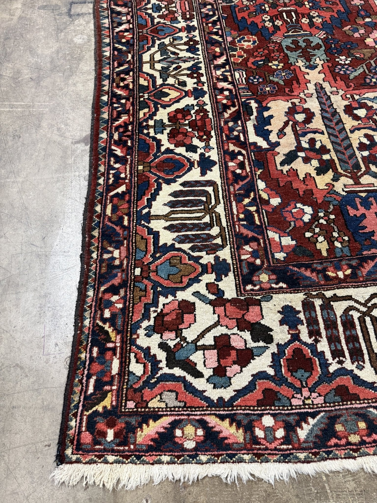 Persian Bakhtiari Rug | 10' 6" x 13' 1" - Rug the Rock - availableBakhtiariFloral