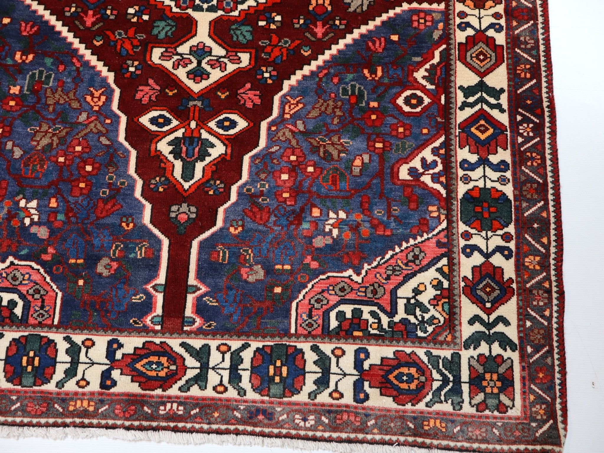 Persian Bakhtiari Rug | 5' 2" x 9' 10" - Rug the Rock - 5 x 86 x 97 x 10