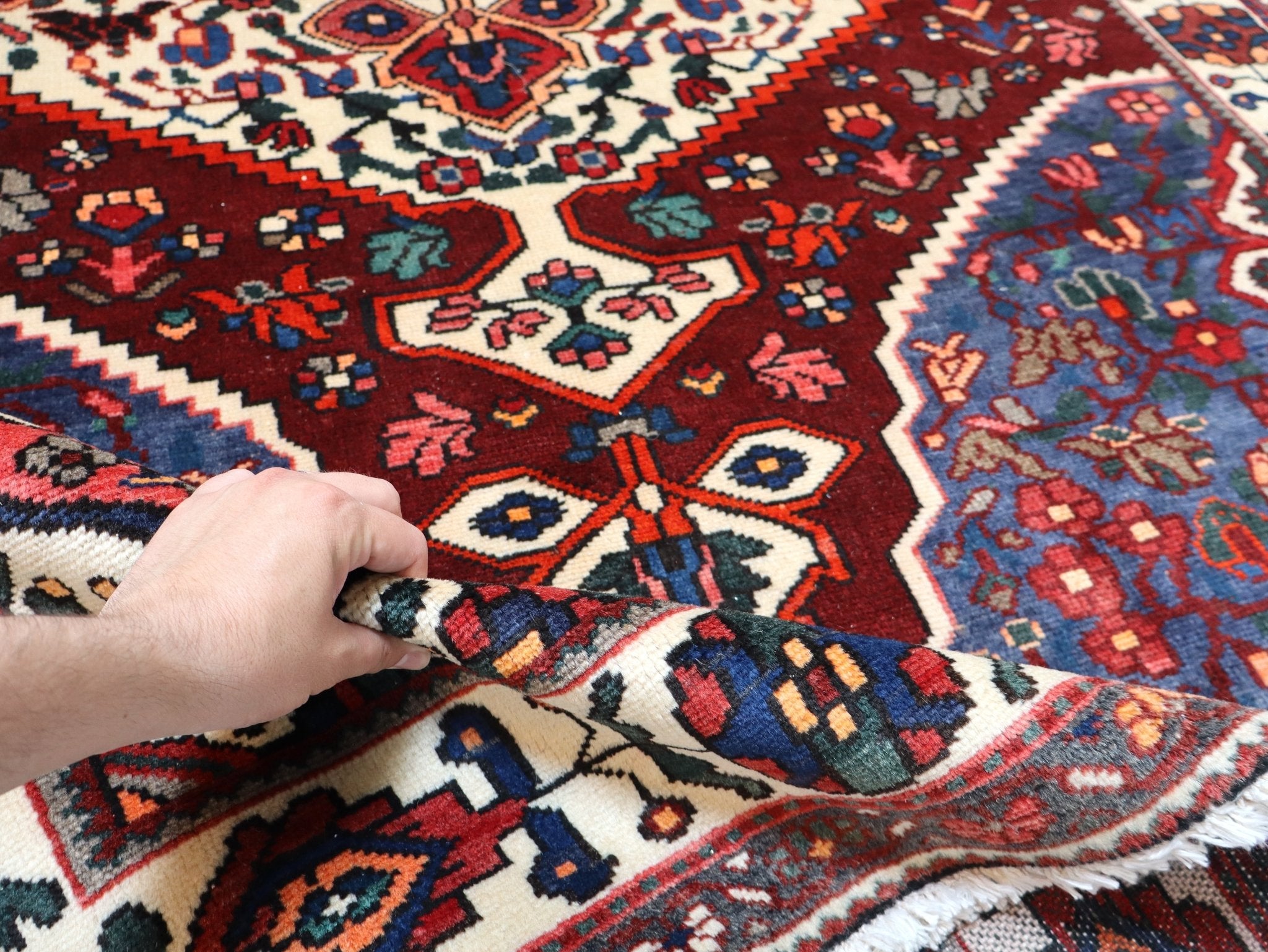 Persian Bakhtiari Rug | 5' 2" x 9' 10" - Rug the Rock - 5 x 86 x 97 x 10