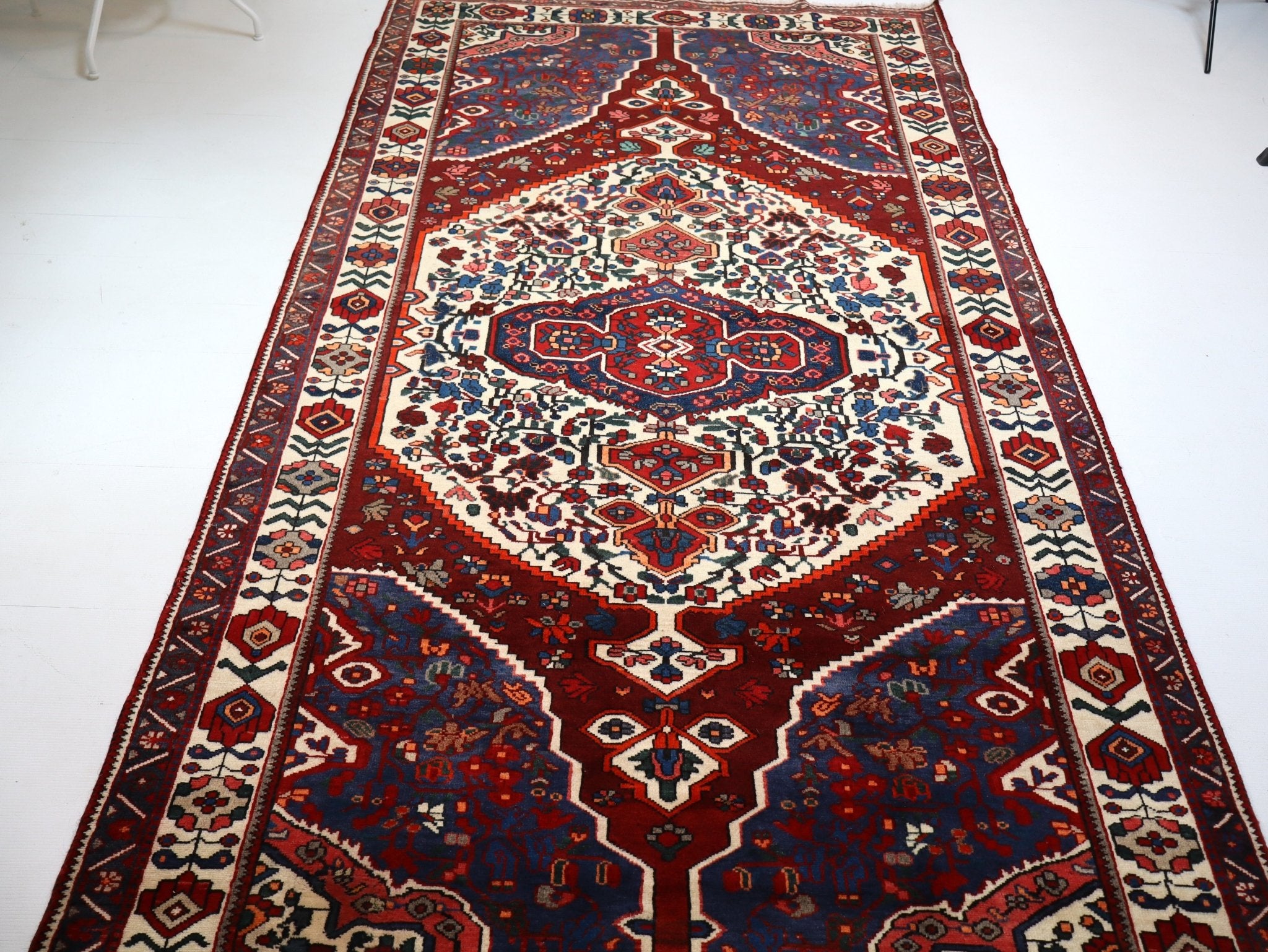 Persian Bakhtiari Rug | 5' 2" x 9' 10" - Rug the Rock - 5 x 86 x 97 x 10