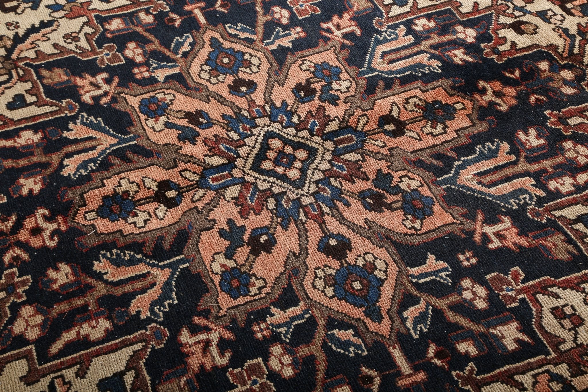 Persian Bakhtiari Rug | 9' 10" x 12' 9" - Rug the Rock - 