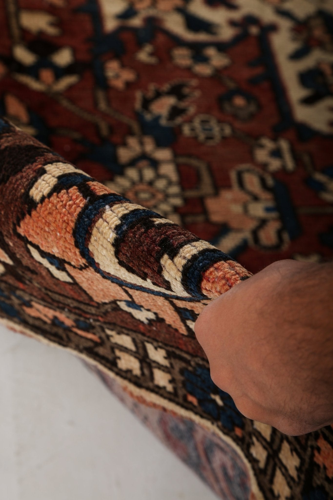 Persian Bakhtiari Rug | 9' 10" x 12' 9" - Rug the Rock - 