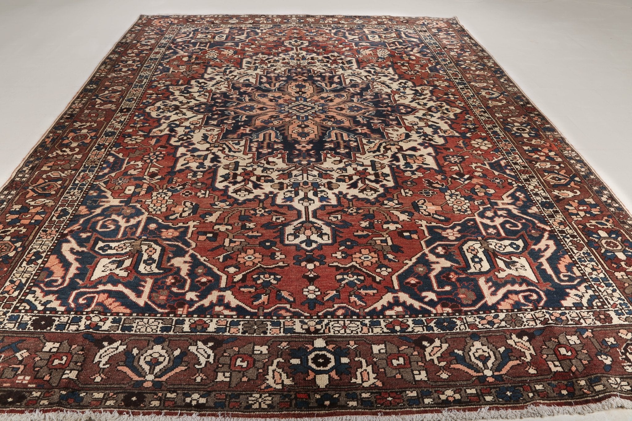 Persian Bakhtiari Rug | 9' 10" x 12' 9" - Rug the Rock - 