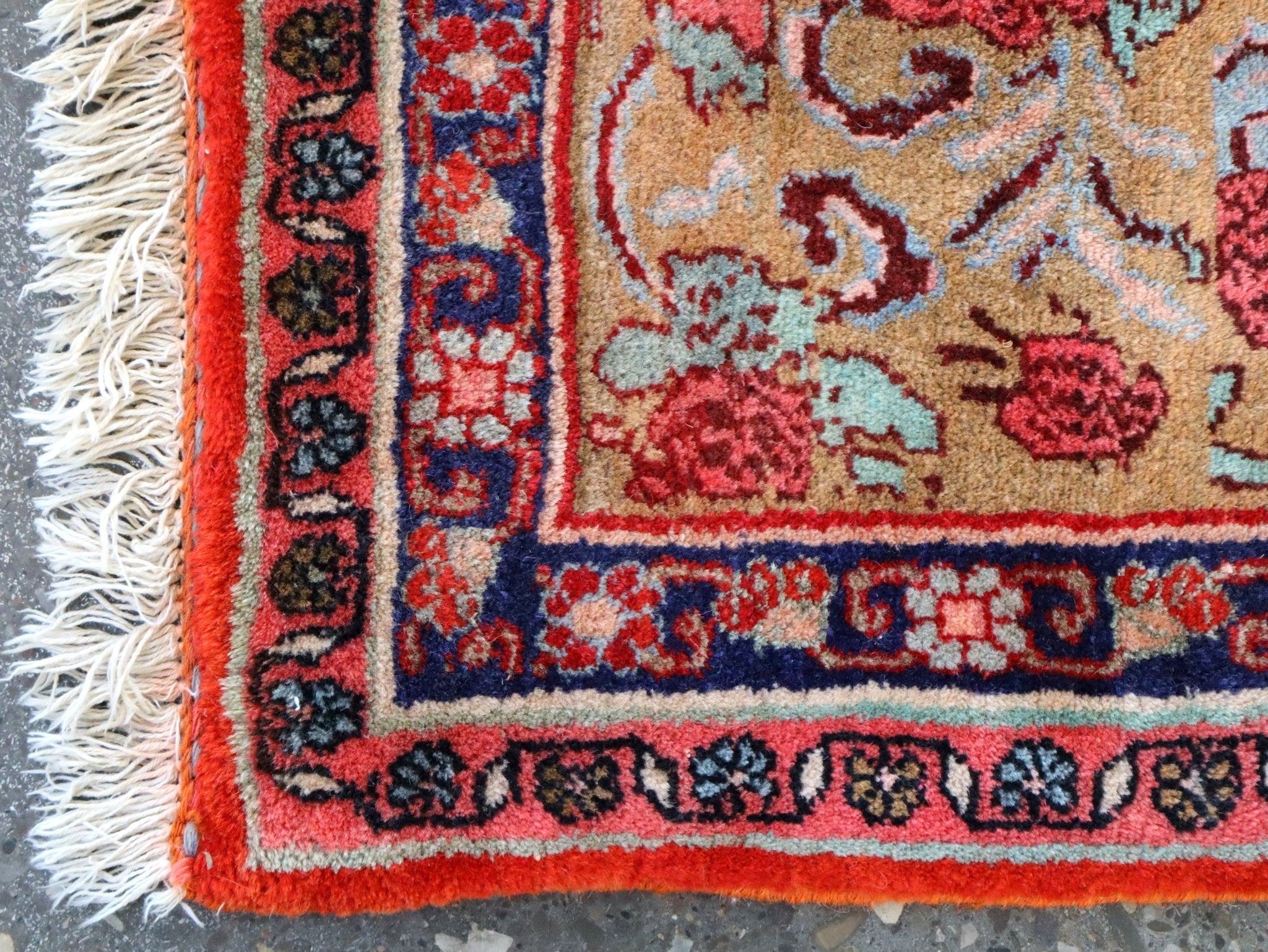 Persian Bidjar Rug | 8' 7" x 11' 10" - Rug the Rock - available