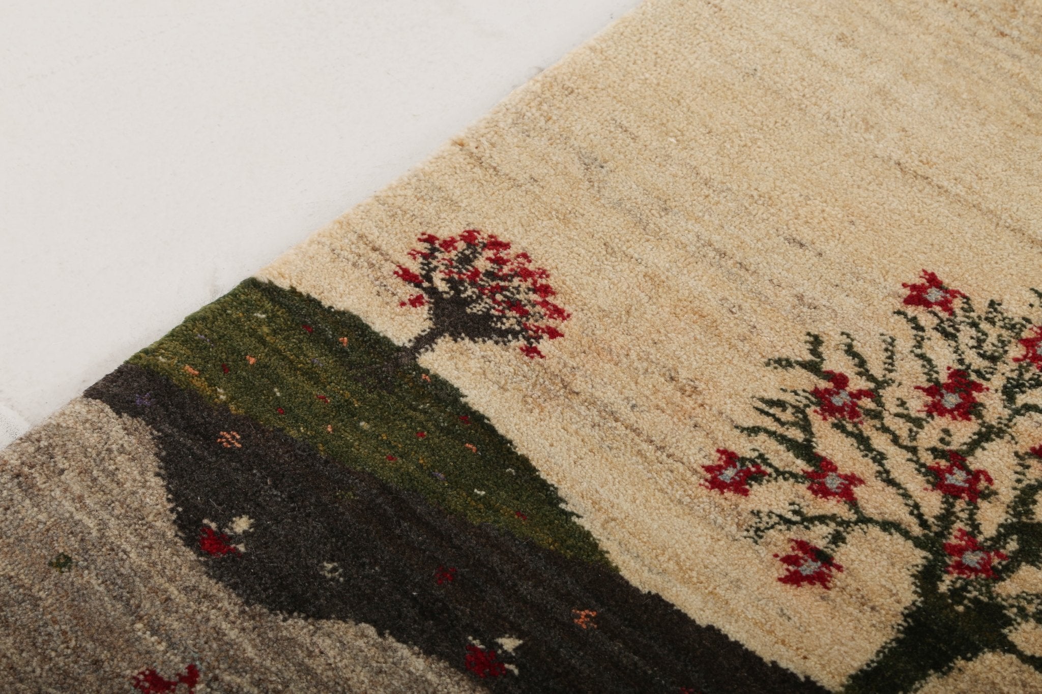 Persian Gabbeh Rug | 2' 9" x 4' 3" - Rug the Rock - 