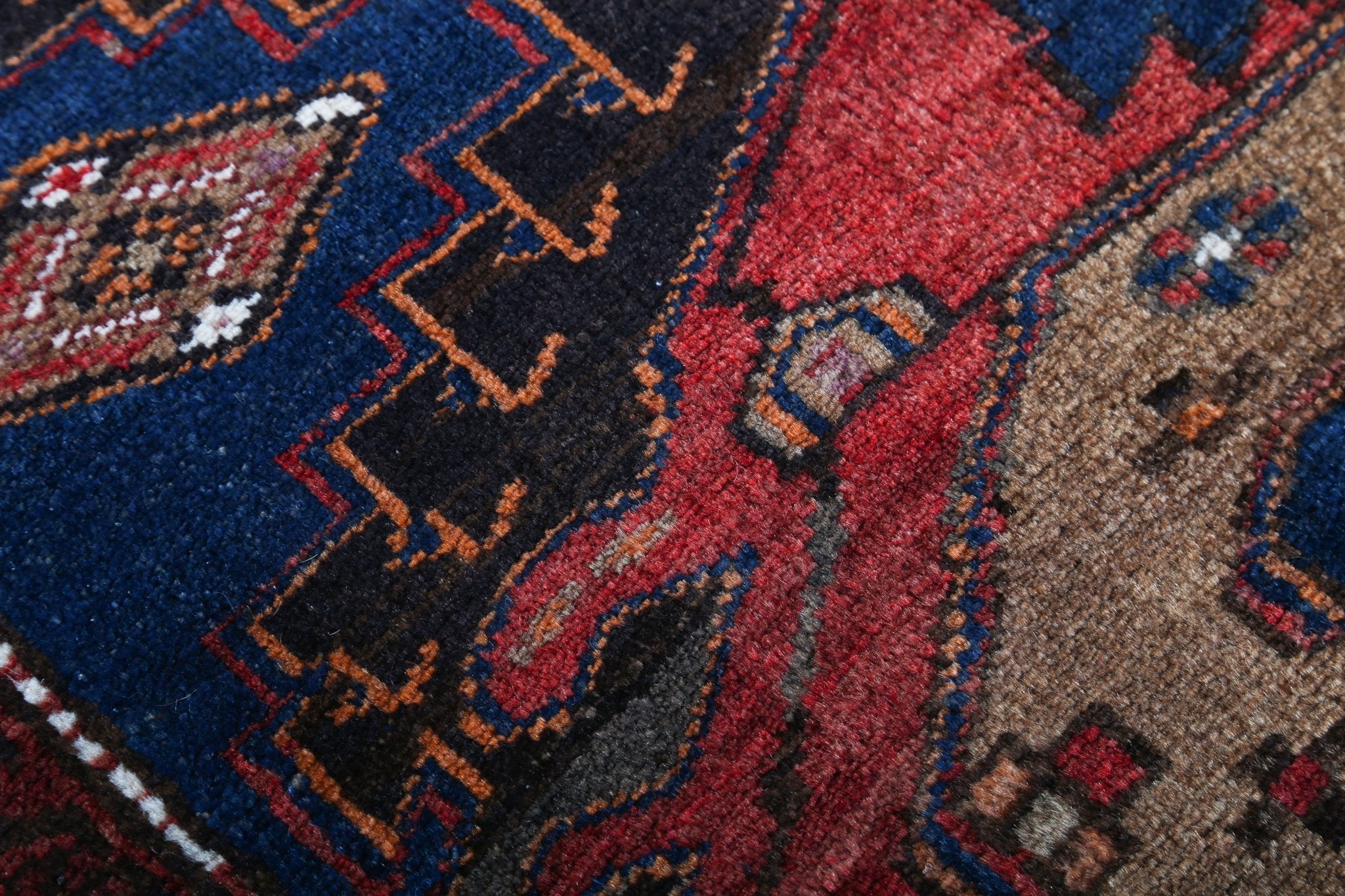 Persian Hamadan Rug | 4' 3" x 6' 8" - Rug the Rock - 