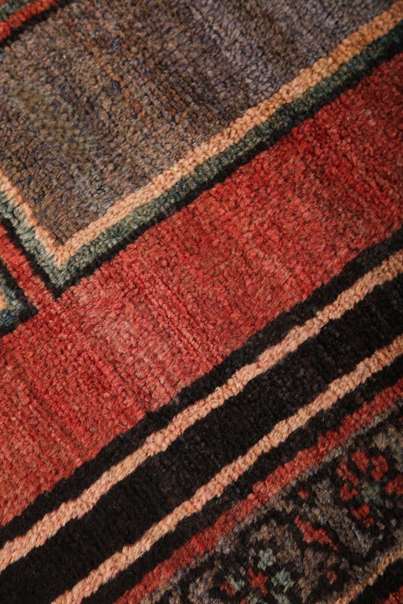 Persian Hamadan Rug | 4' 5" x 7' 6" - Rug the Rock - 