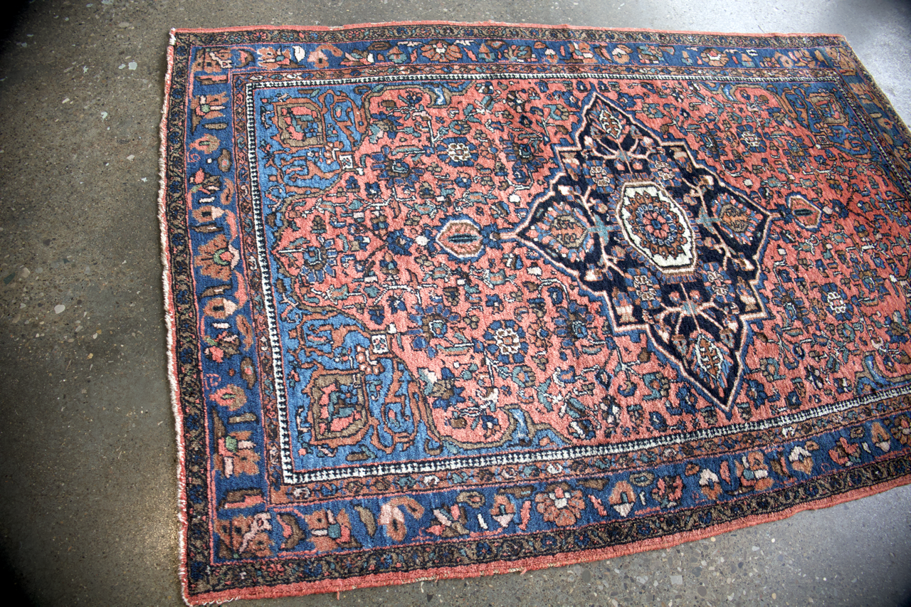 Persian Hamadan Rug | 4' 7" x 6' 9" - Rug the Rock - available