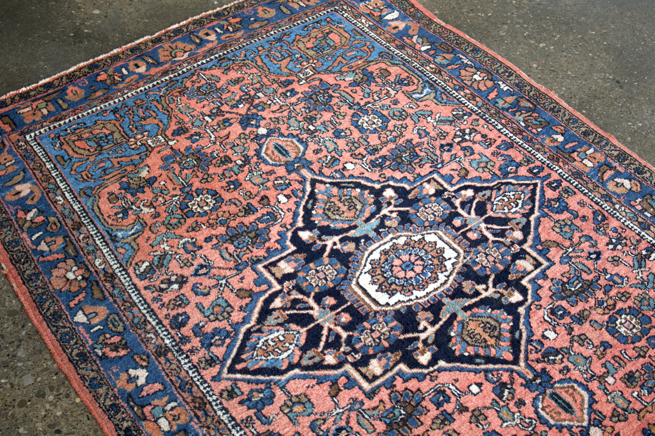 Persian Hamadan Rug | 4' 7" x 6' 9" - Rug the Rock - available