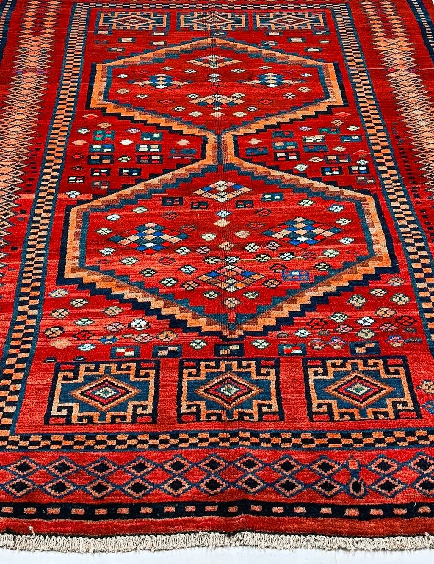 Persian Hamadan Rug | 5' 7" x 7' 10" - Rug the Rock - available