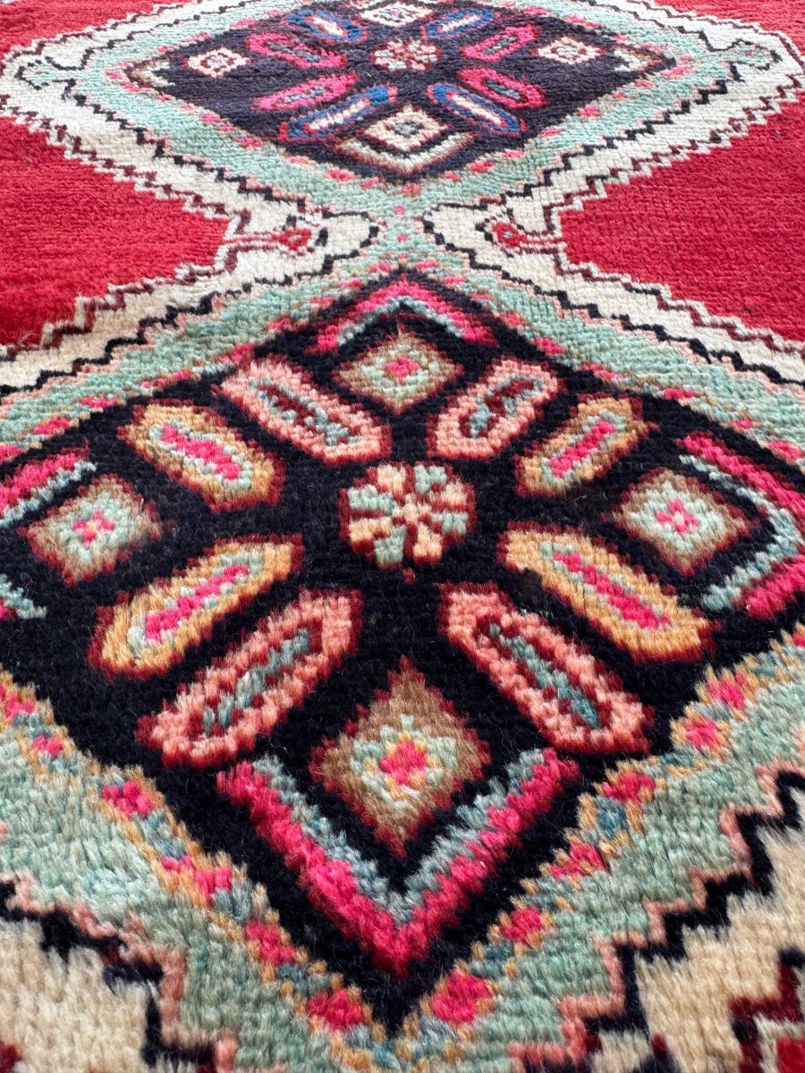 Persian Hamedan Rug | 3' 11" x 7' 1" - Rug the Rock