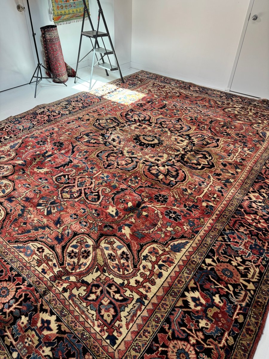 Persian Heriz Rug | 10' 7" x 13' 7" - Rug the Rock - 