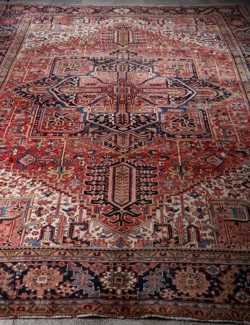 Persian Heriz Rug | 10' 7” x 13' 7" - Rug the Rock - 