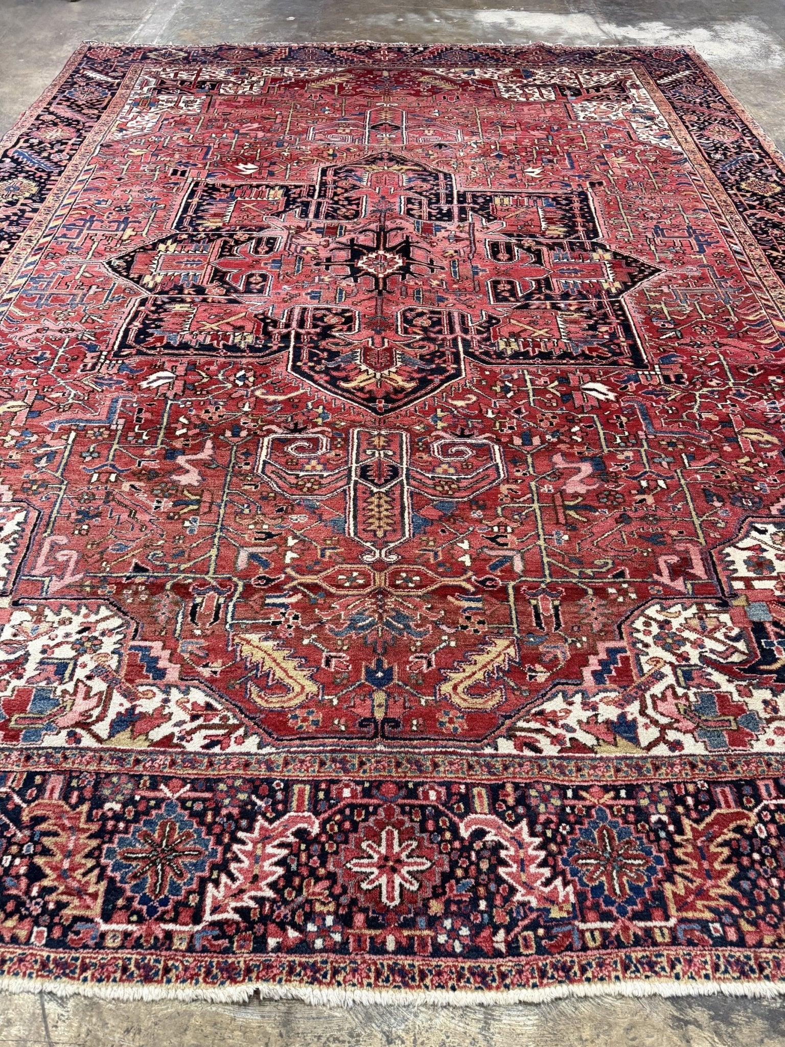 Persian Heriz Rug | 10' 9" x 14' - Rug the Rock - availableGeometricHand-knotted