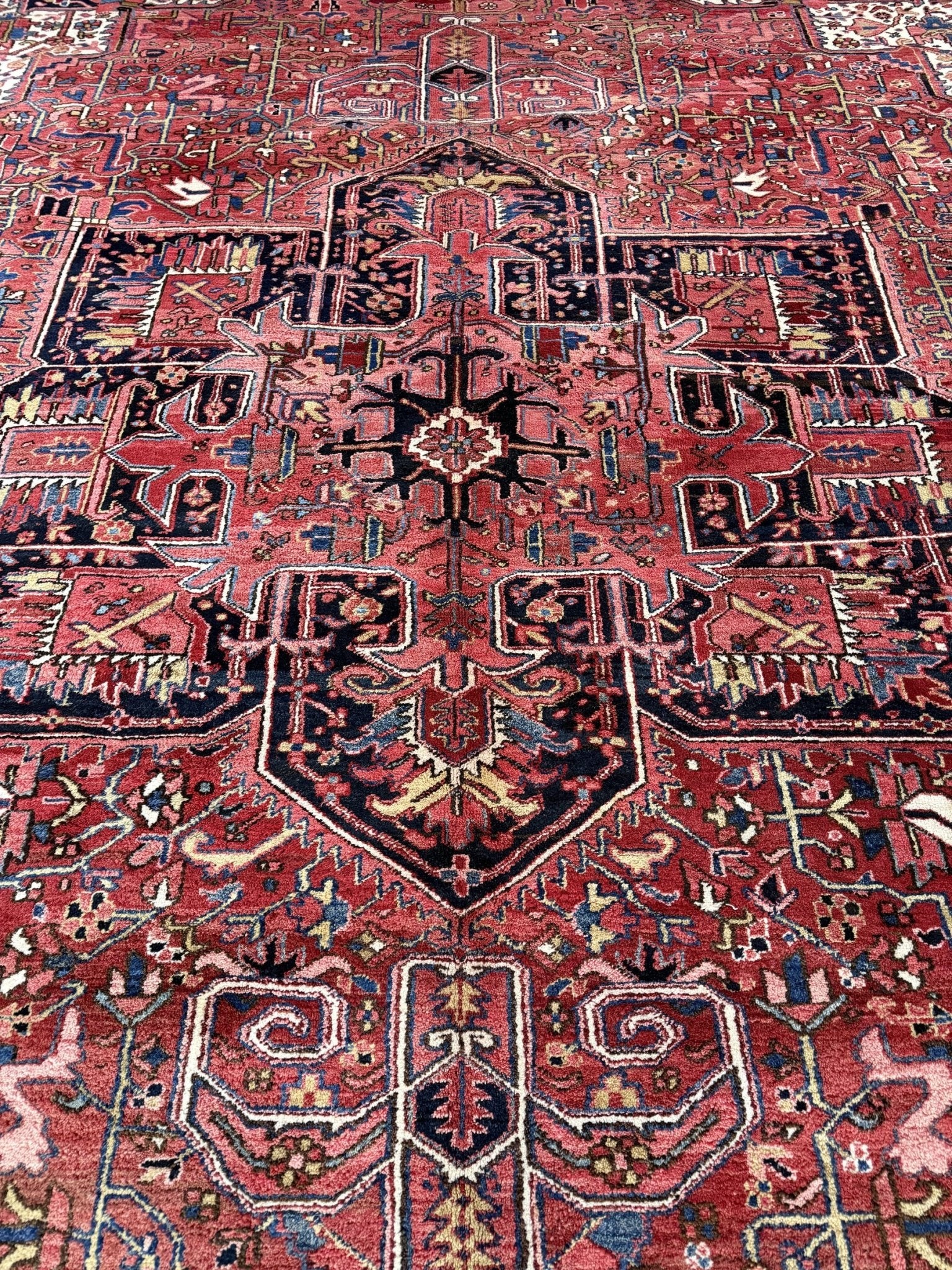 Persian Heriz Rug | 10' 9" x 14' - Rug the Rock - availableGeometricHand-knotted