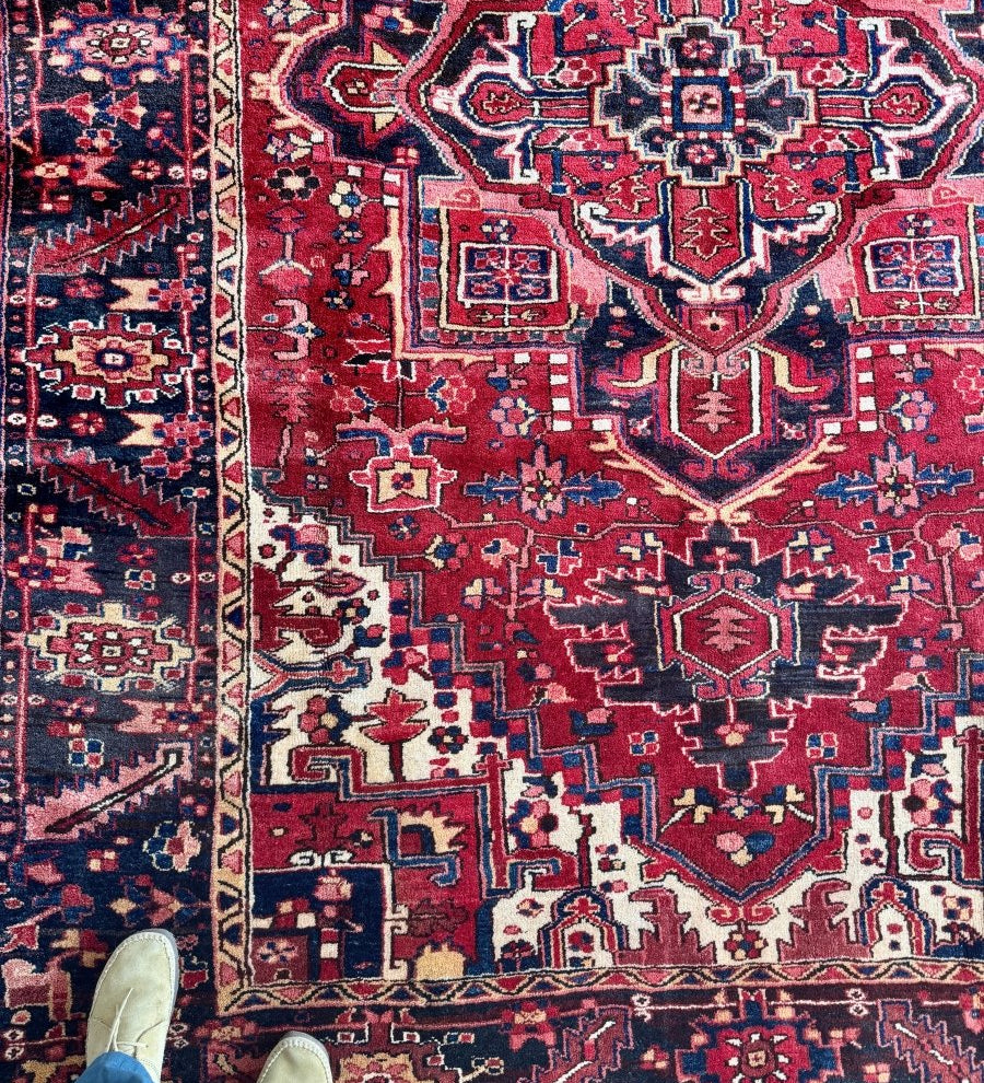 Persian Heriz Rug | 7' 7" x 10' 10" - Rug the Rock