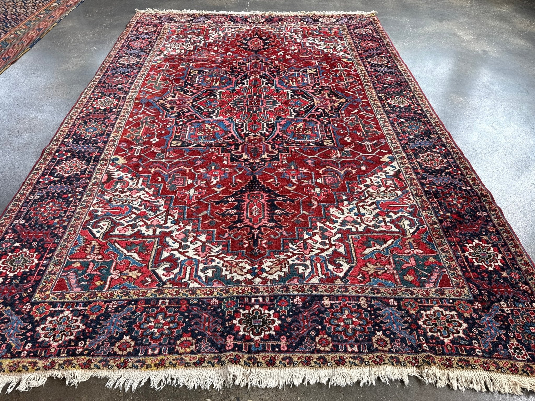 Persian Heriz Rug | 8' 3" x 12' 6" - Rug the Rock - 