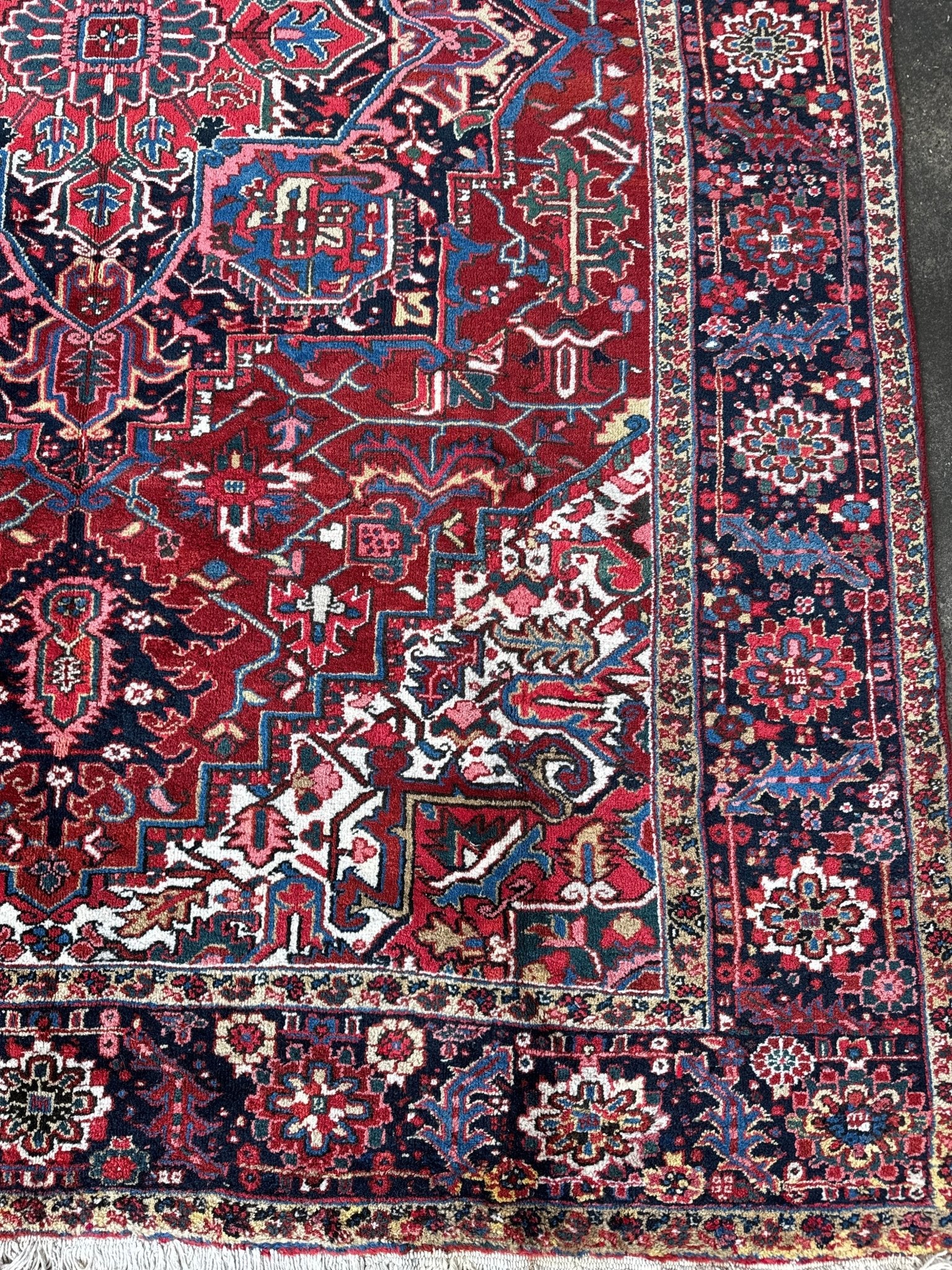 Persian Heriz Rug | 8' 3" x 12' 6" - Rug the Rock - 