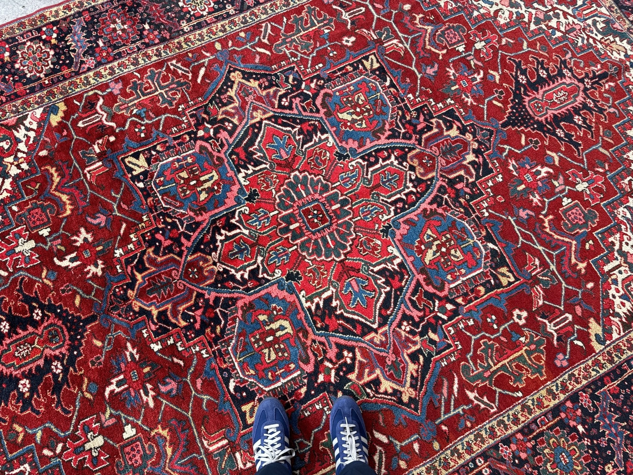 Persian Heriz Rug | 8' 3" x 12' 6" - Rug the Rock - 
