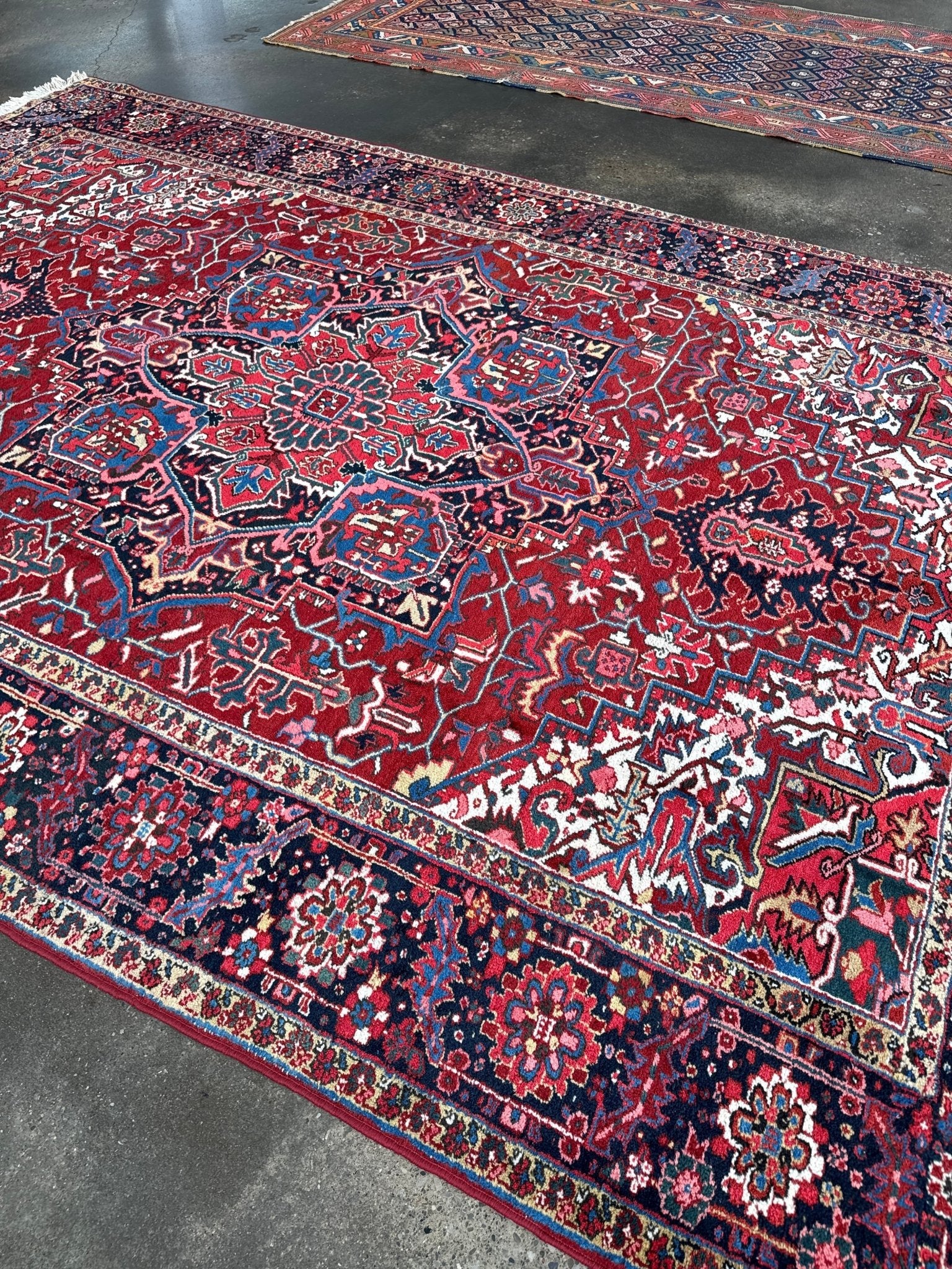 Persian Heriz Rug | 8' 3" x 12' 6" - Rug the Rock - 