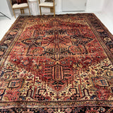 Persian Heriz Rug | 9' 10" x 12' 11" - Rug the Rock - 
