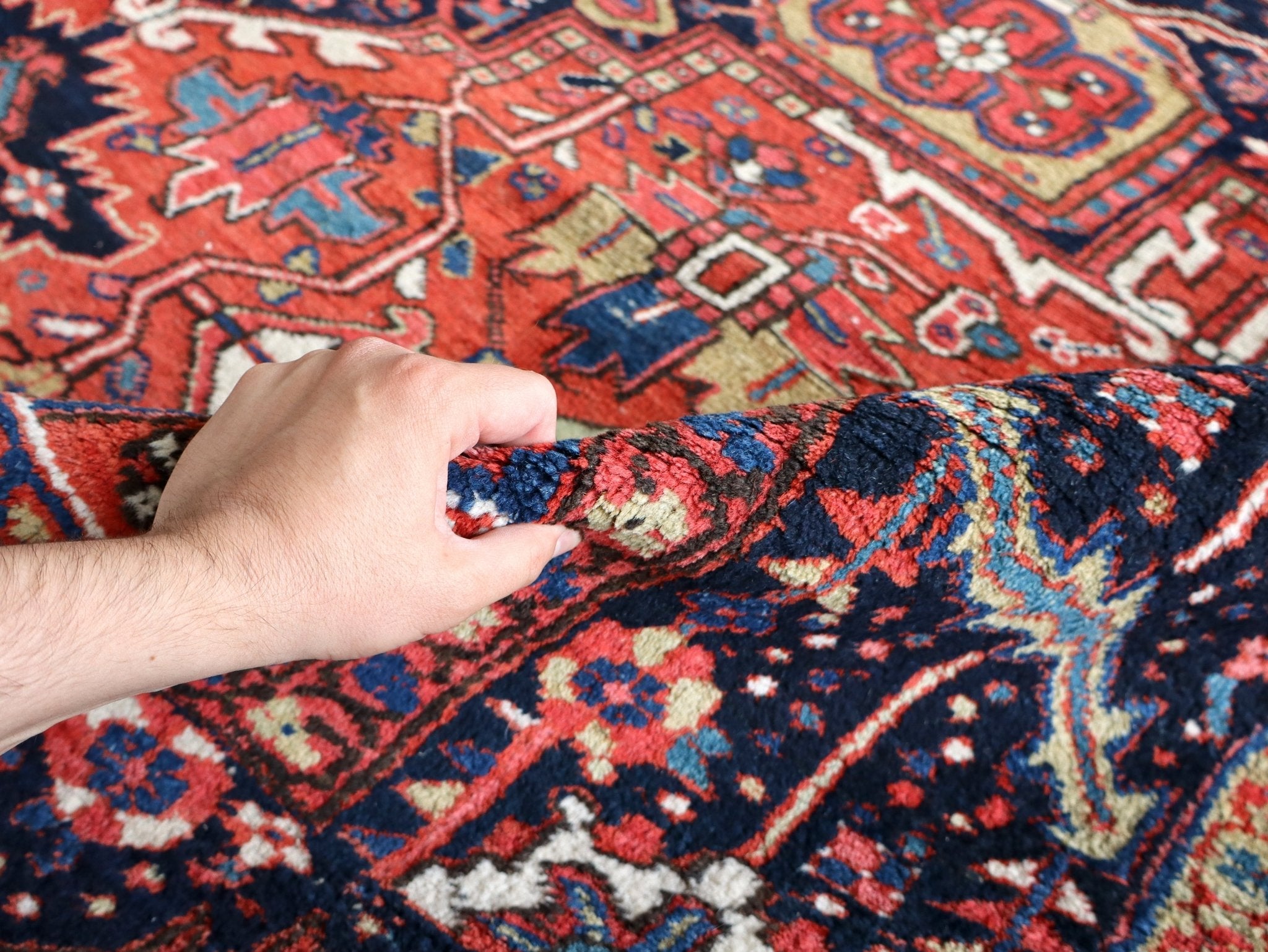 Persian Heriz Rug | 9' 5" x 12' 10" - Rug the Rock - 