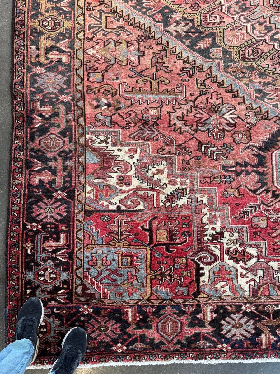 Persian Heriz Rug | 9' 8" x 12' 8" - Rug the Rock